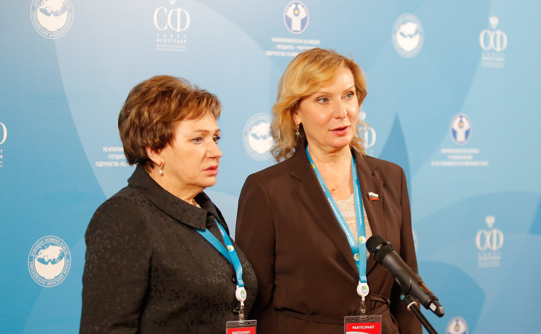 Брифинг Елены Бибиковой и Инны Святенко