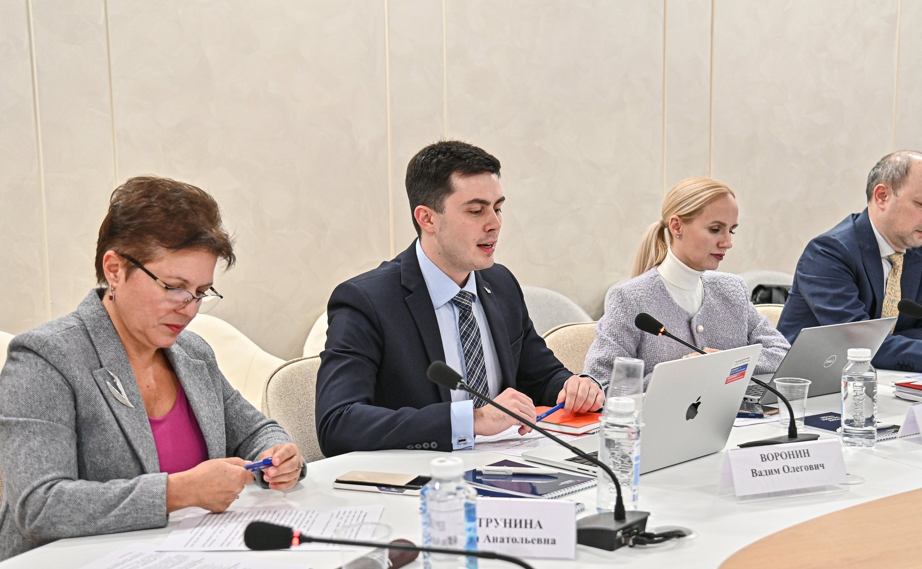 Заместитель Председателя Совета Федерации Инна Святенко провела заседание рабочей группы «Социальные проекты» Агентства стратегических инициатив