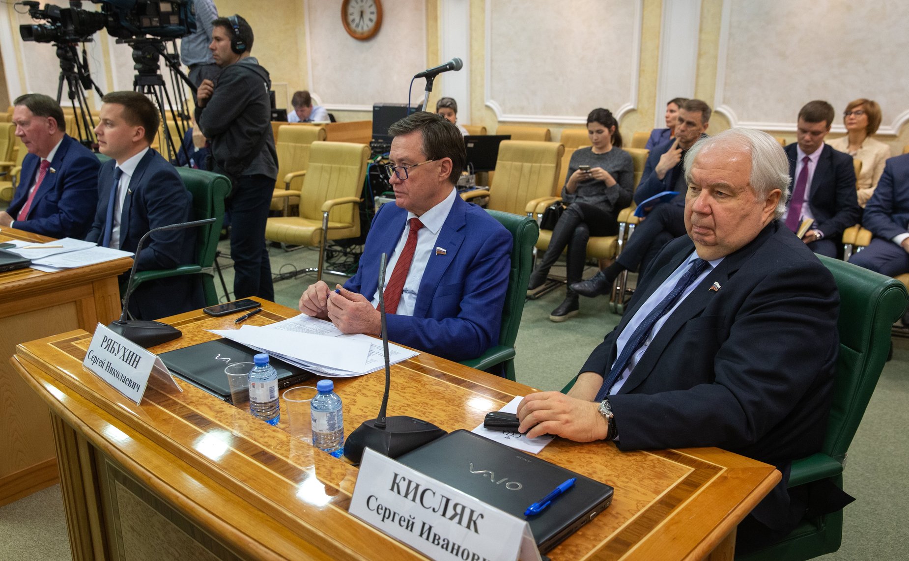 Открытый диалог с участием Министра экономического развития РФ М. Орешкина