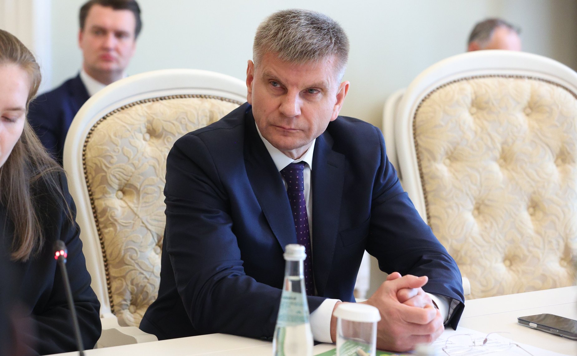 Геннадий Голов