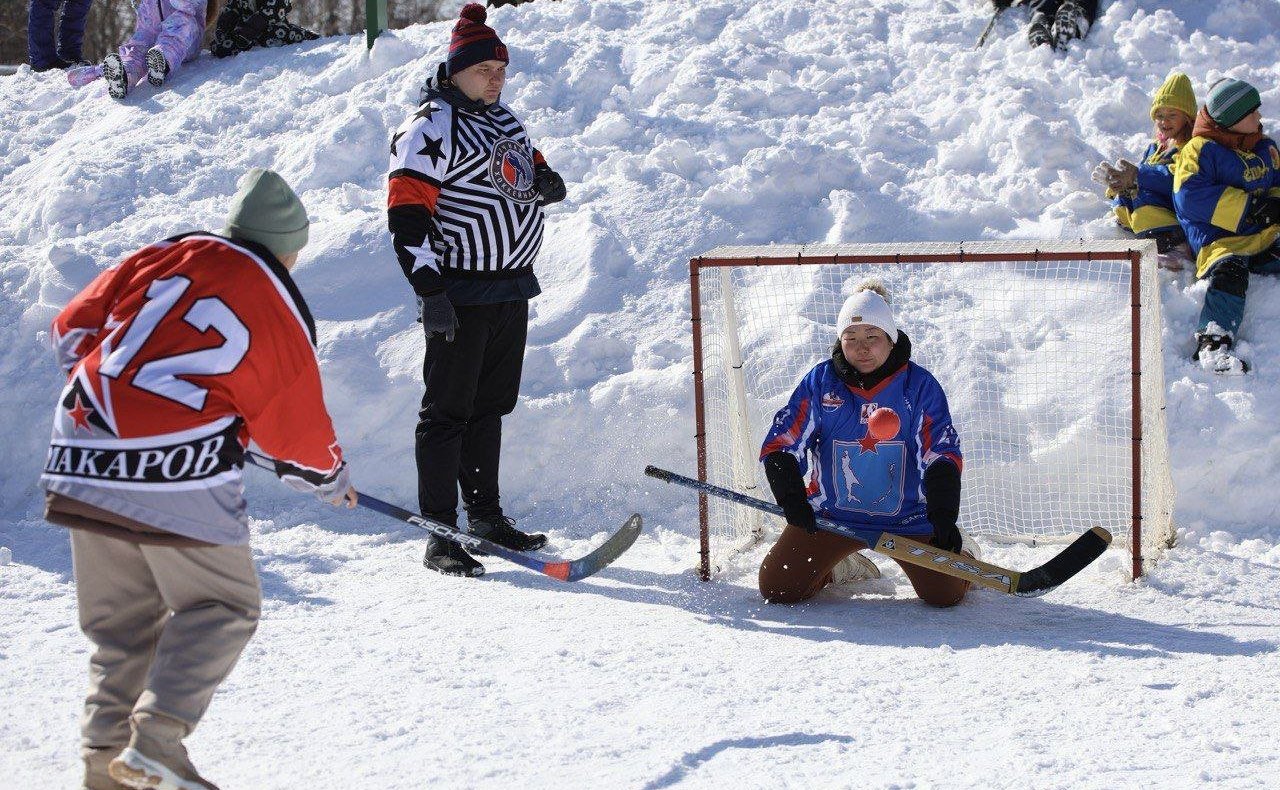 Андрей Хапочкин посетил чемпионат детсадовской хоккейной лиги «Хоккей в валенках»