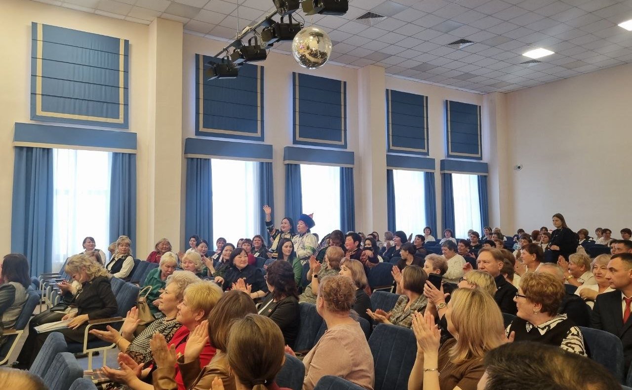 Баир Жамсуев в рамках работы в регионе принял участие в первом Рождественском съезде Женского движения, прошедшем в Забайкалье