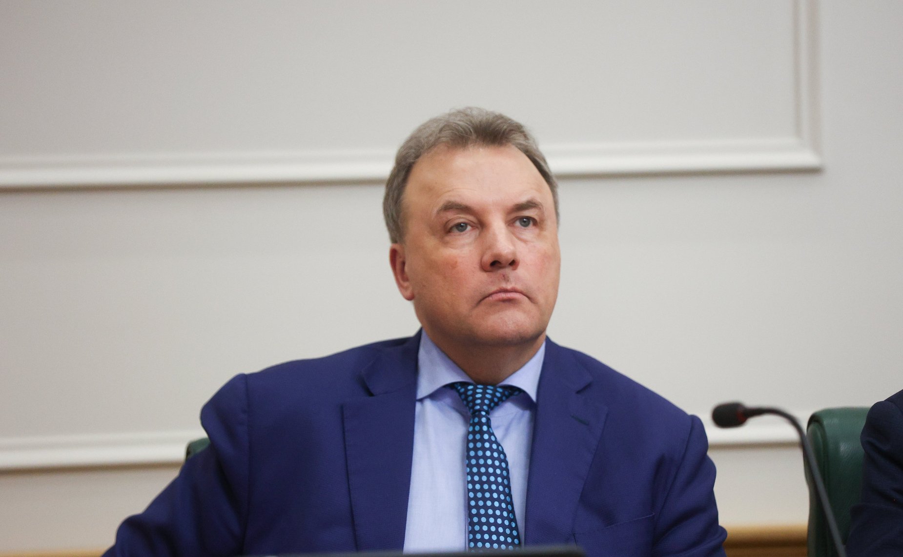 Артур Муравьев