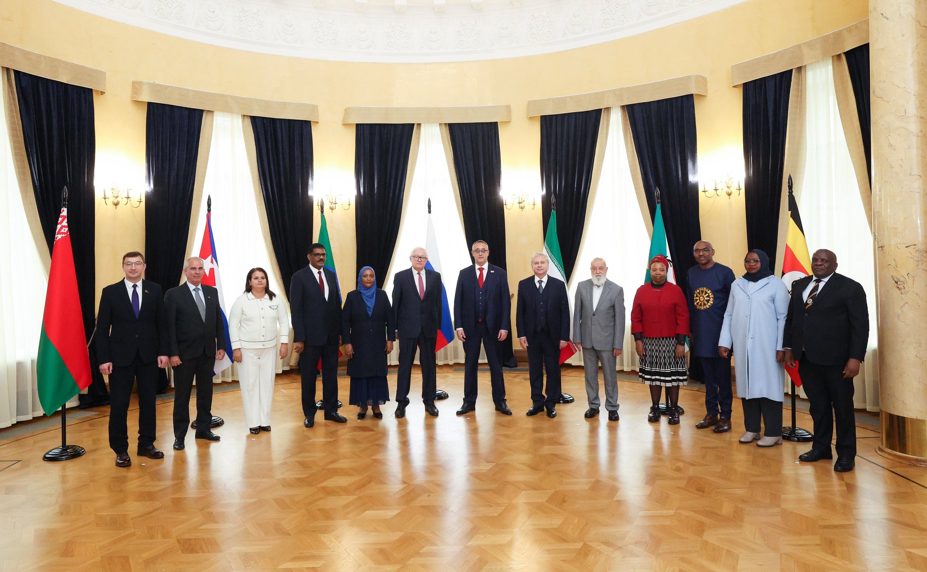 Церемония визирования заявления участников Парламентского движения столиц стран БРИКС