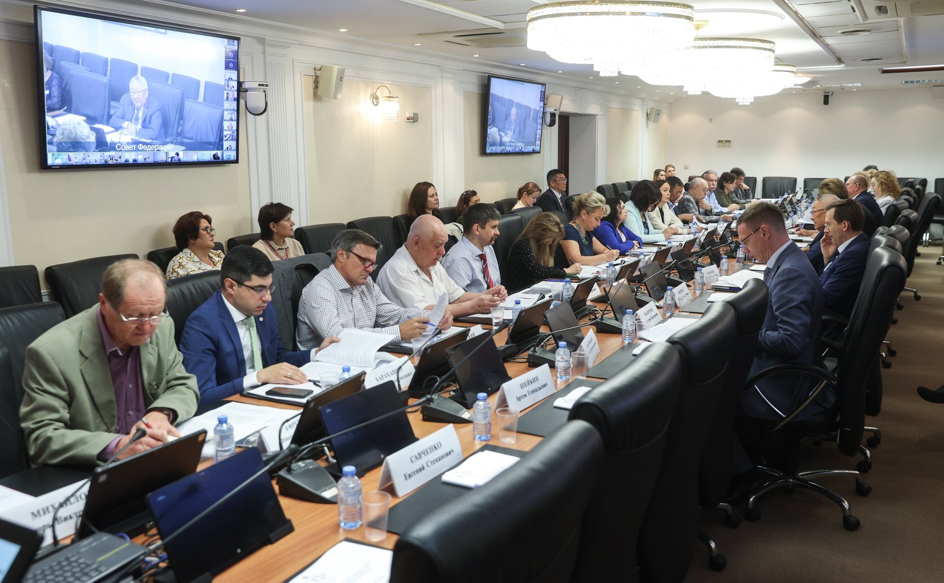 Круглый стол Комитета СФ по аграрно-продовольственной политике и природопользованию на тему «Развитие сельскохозяйственной кооперации в РФ: проблемы и перспективы»