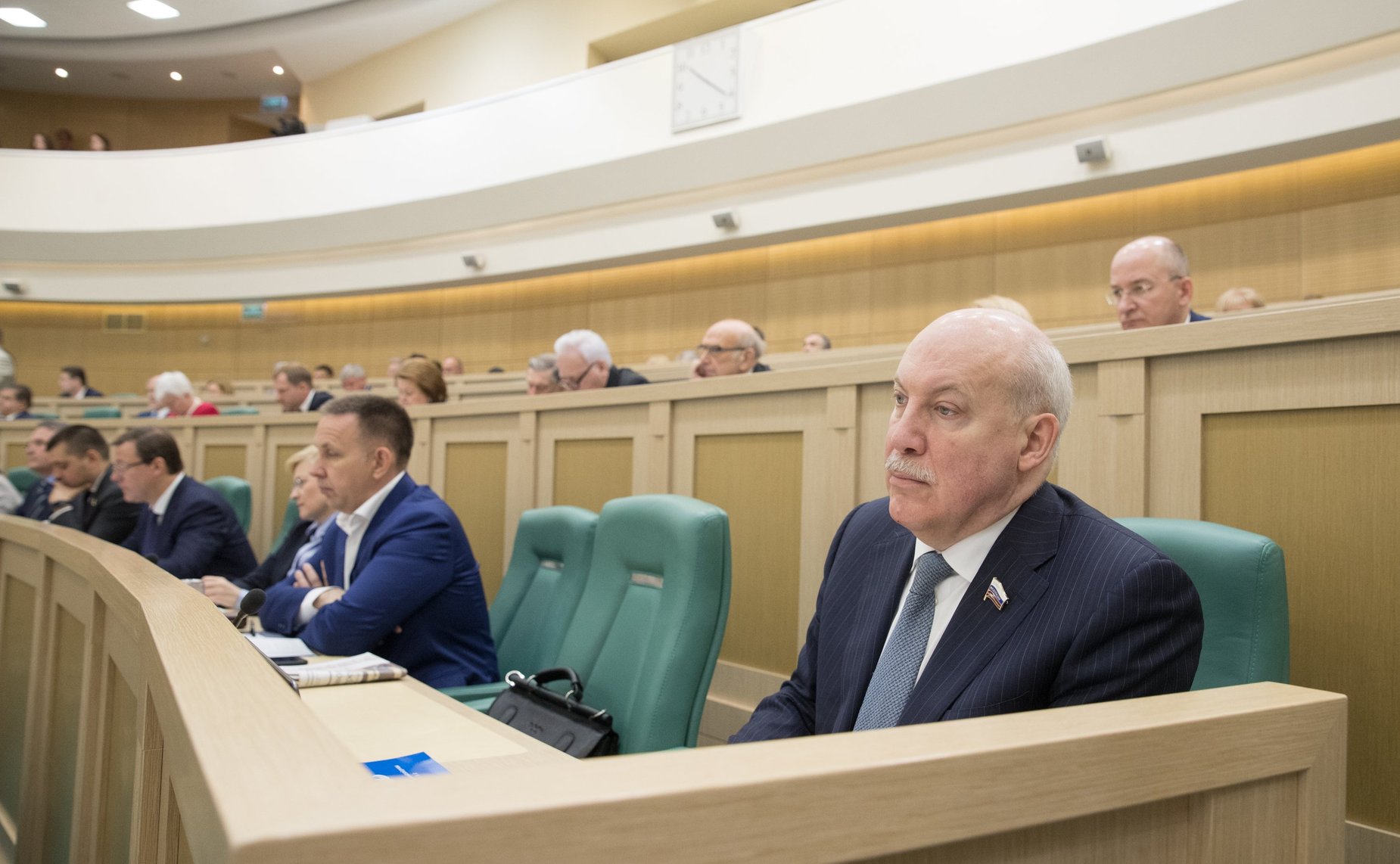 Д. Мезенцев