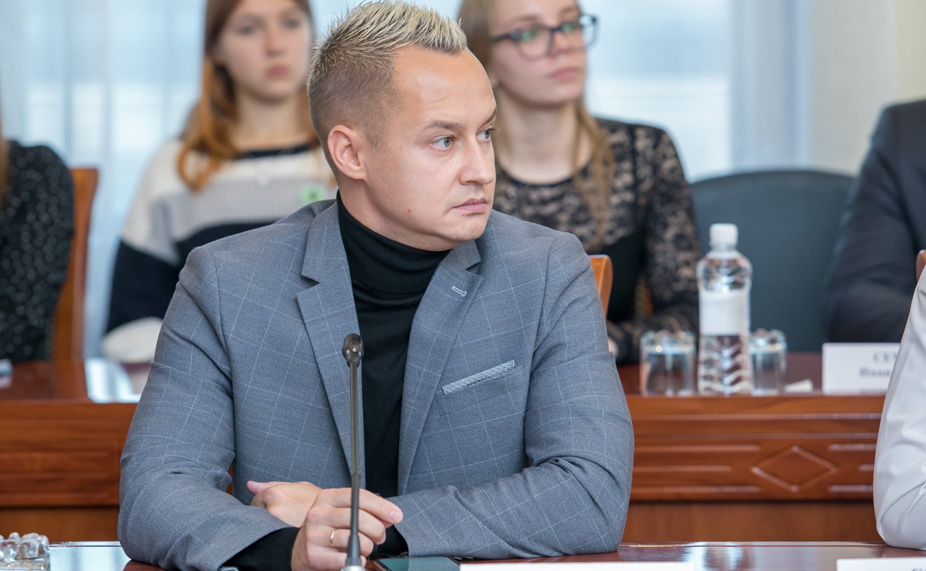 Заседание Дискуссионного клуба при Молодежном парламенте Вологодской области