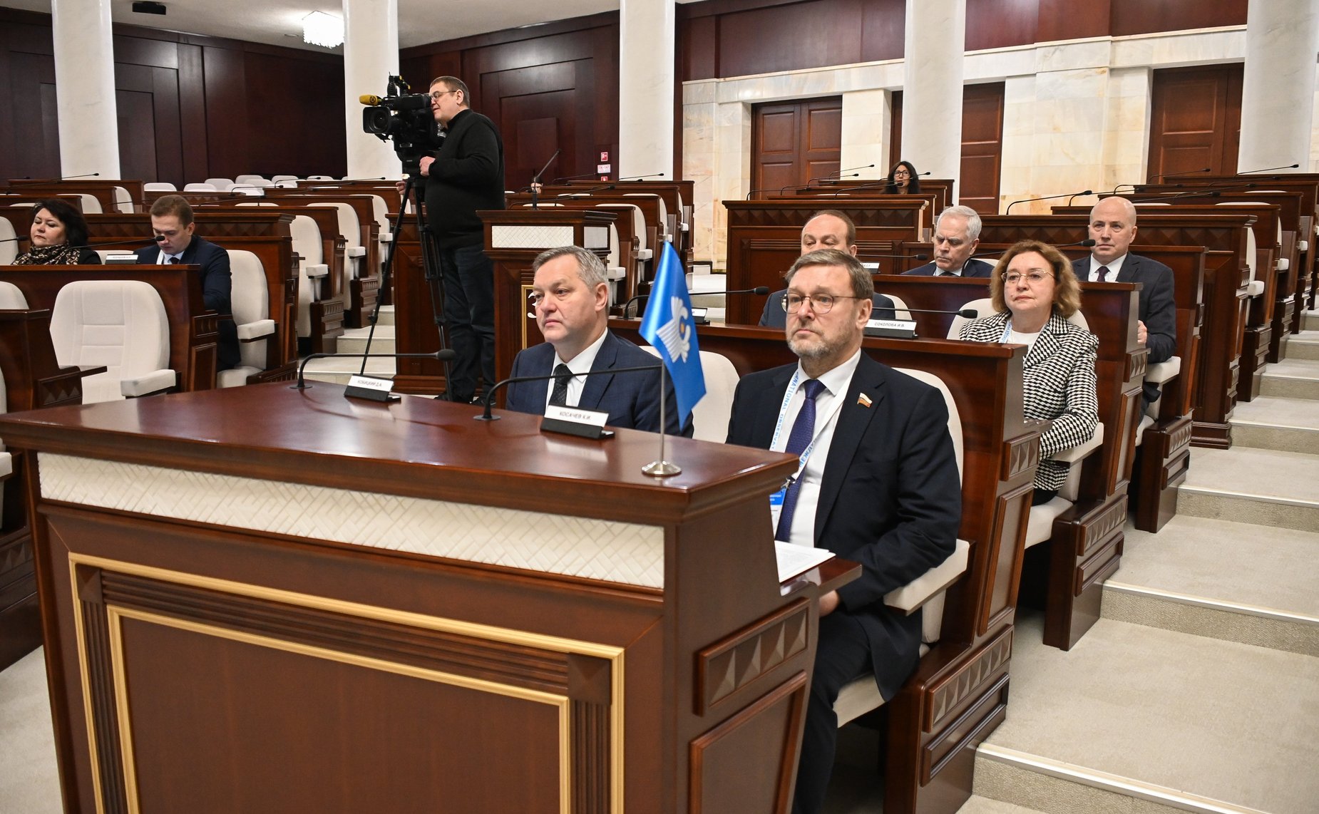 Российские законодатели в рамках визита провели встречу с Председателем Палаты представителей Национального собрания Республики Беларусь Владимиром Андрейченко