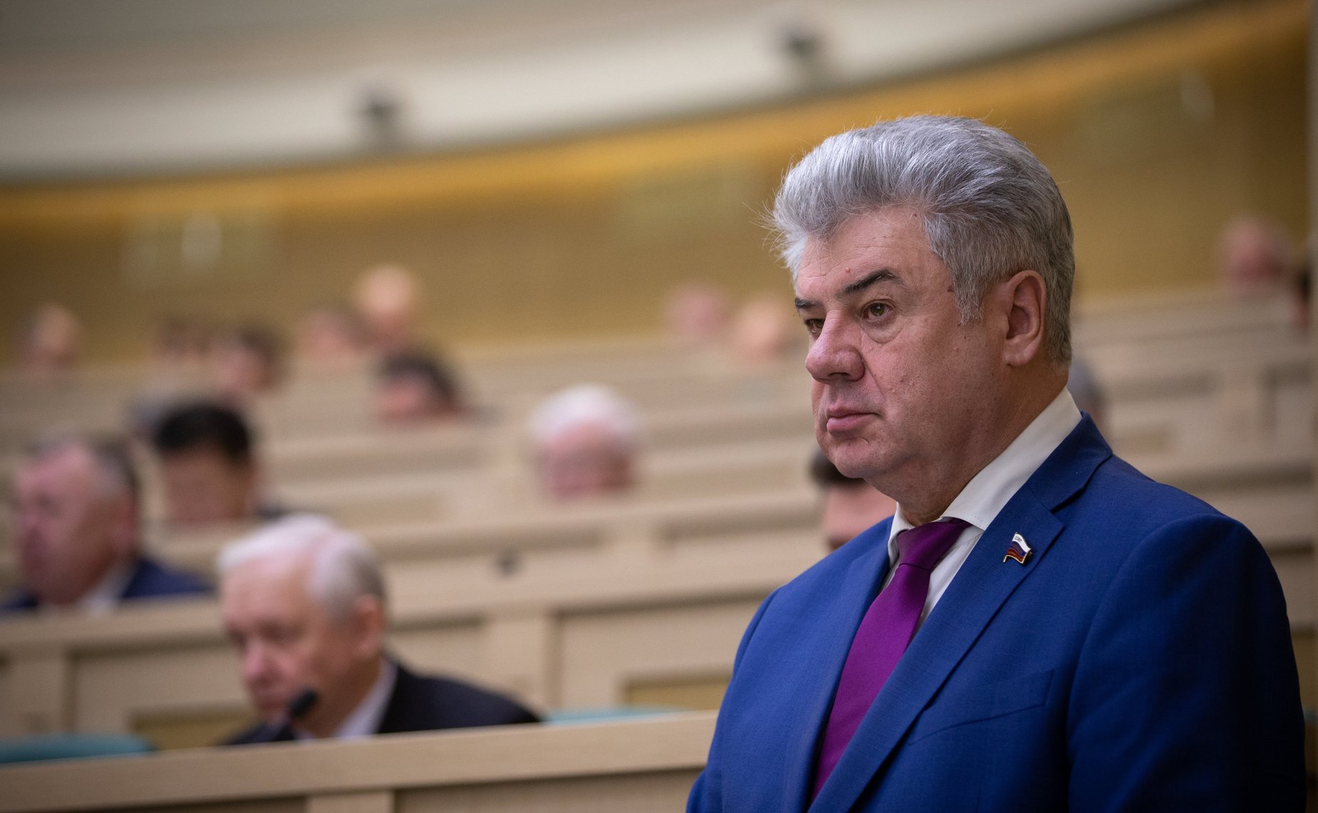 Виктор Бондарев