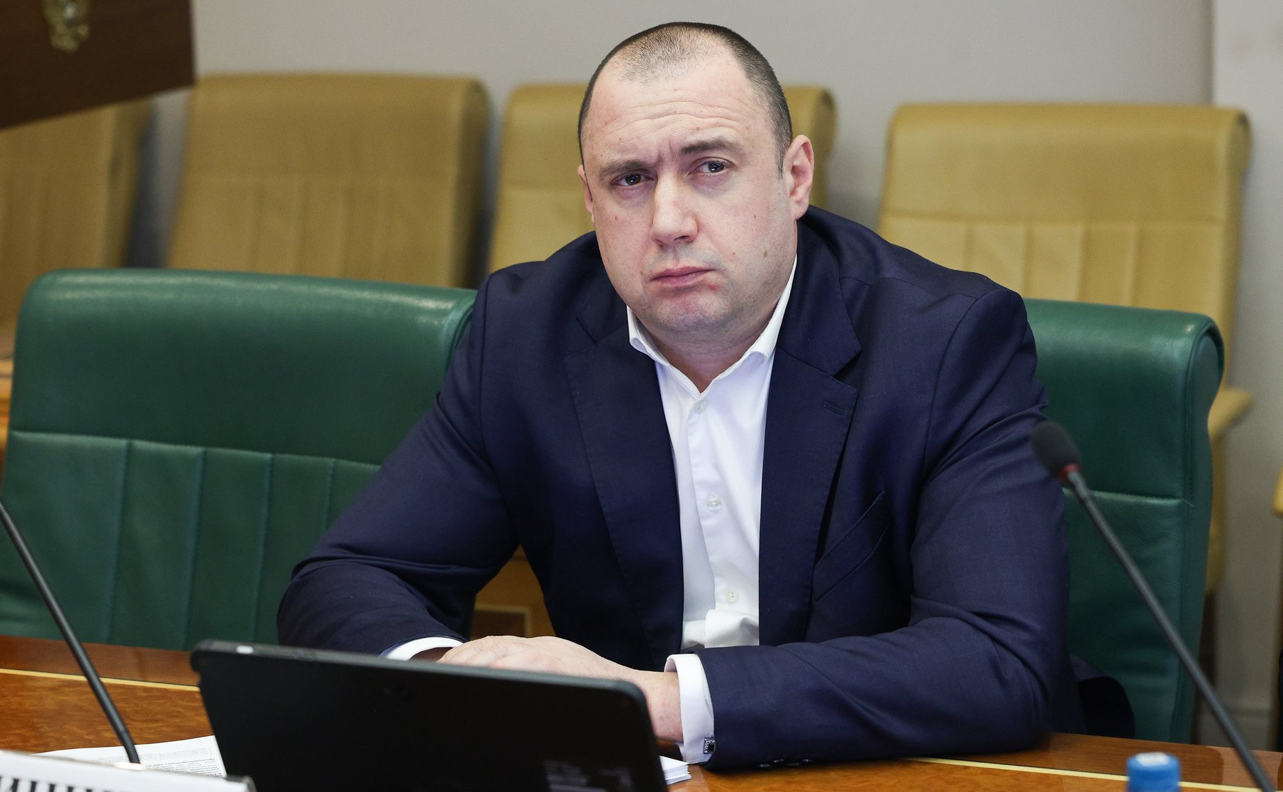 Совещание Комитета СФ по экономической политике «О совершенствовании порядка взаимодействия участников перевозок железнодорожным транспортом и повышении эффективности государственного регулирования в области железнодорожного транспорта»