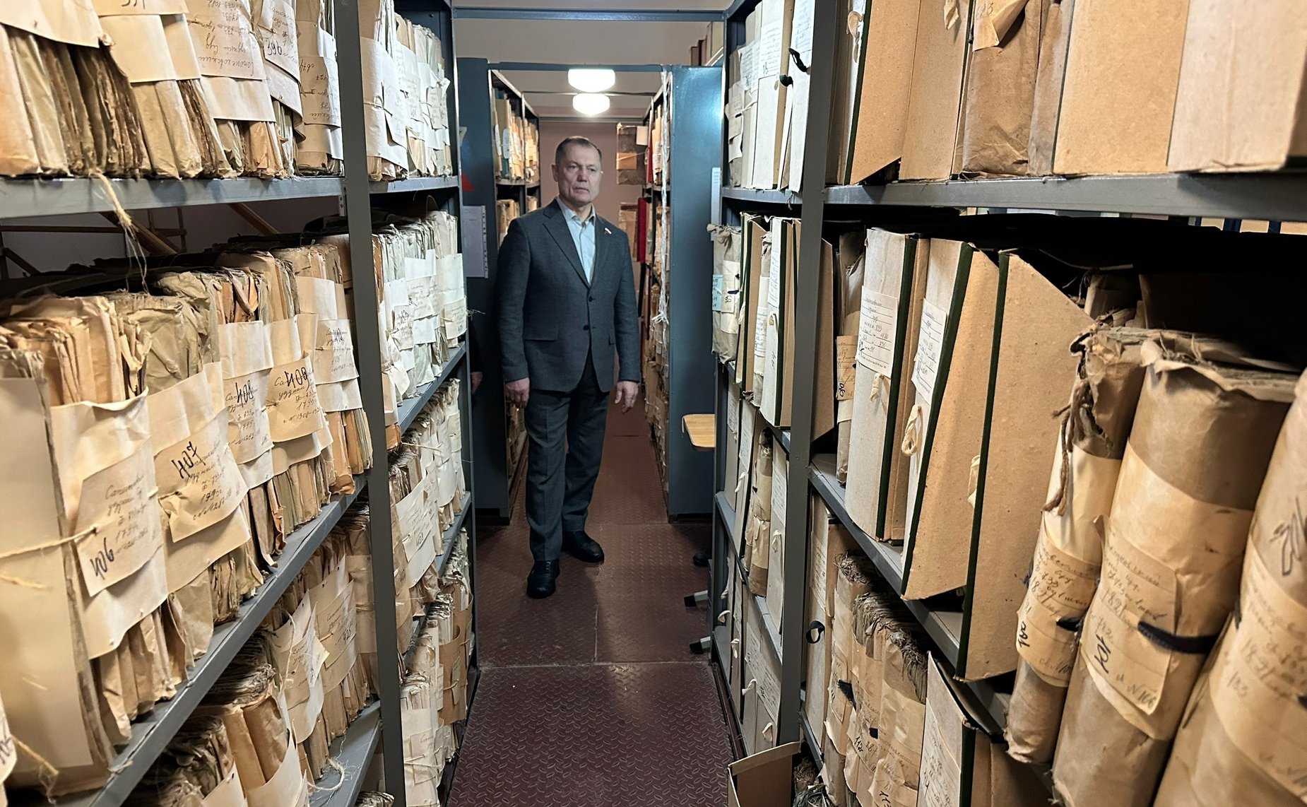 Игорь Мурог посетил Государственный архив Рязанской области