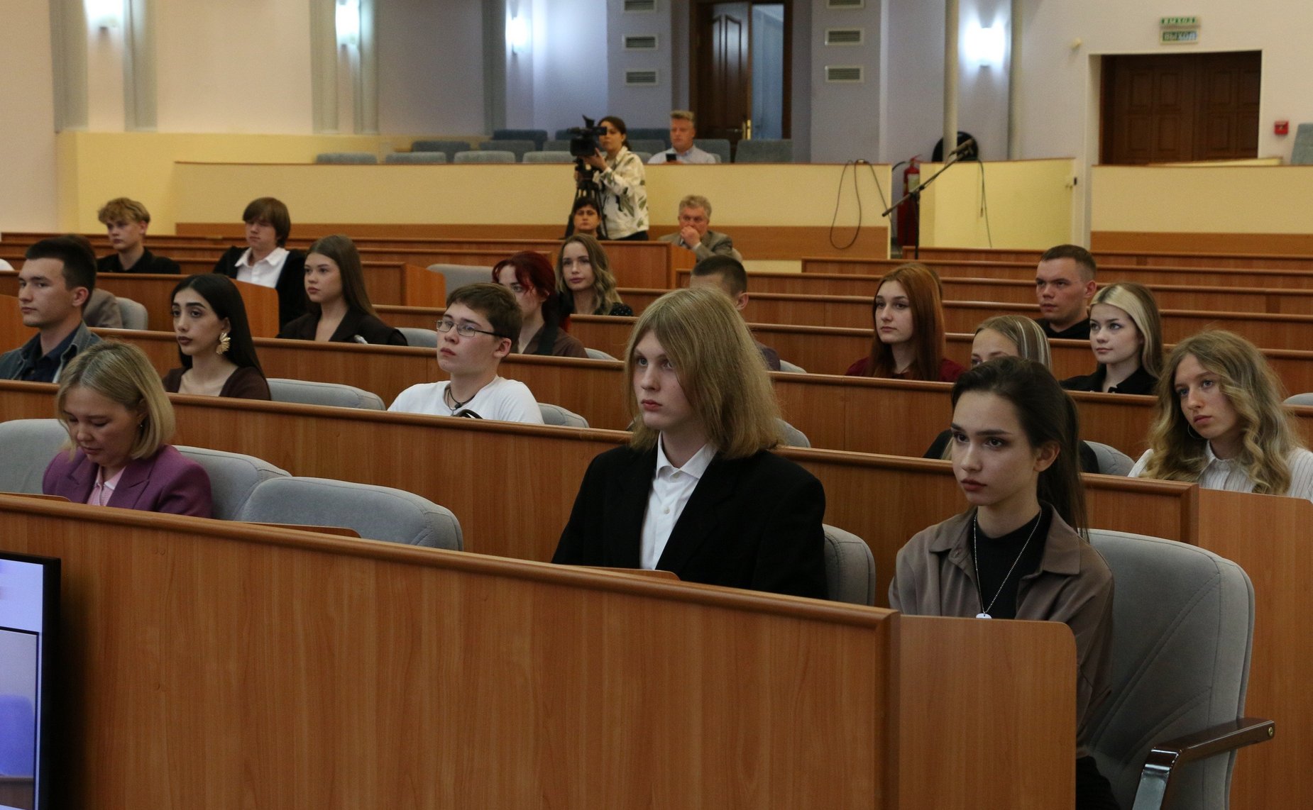 Александр Жуков принял участие в подведении итогов прошедшей в регионе первой «Школы молодого парламентария»