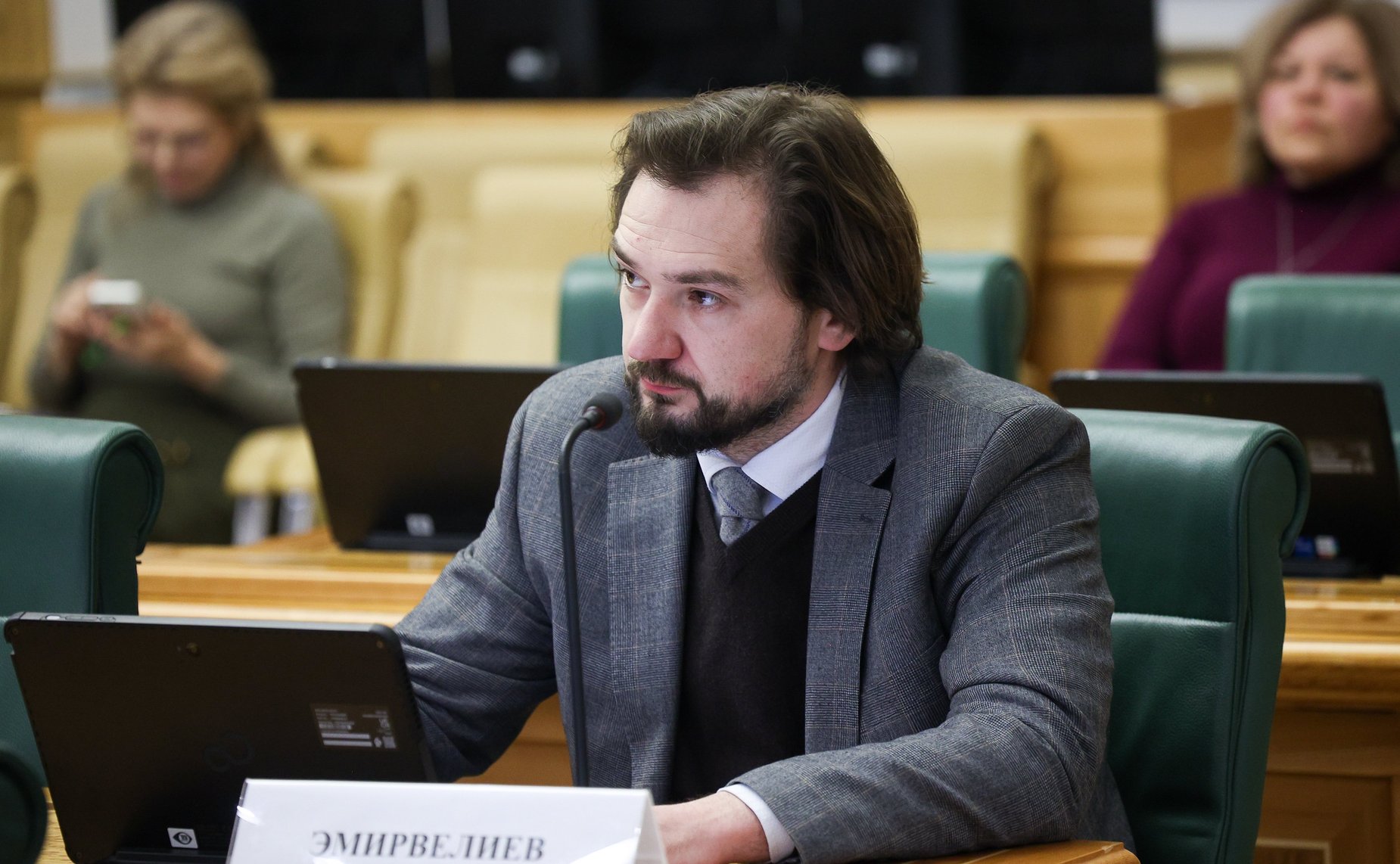 Круглый стол на тему «Совершенствование механизмов трудоустройства в Российской Федерации талантливых выпускников российских вузов из числа иностранных граждан»