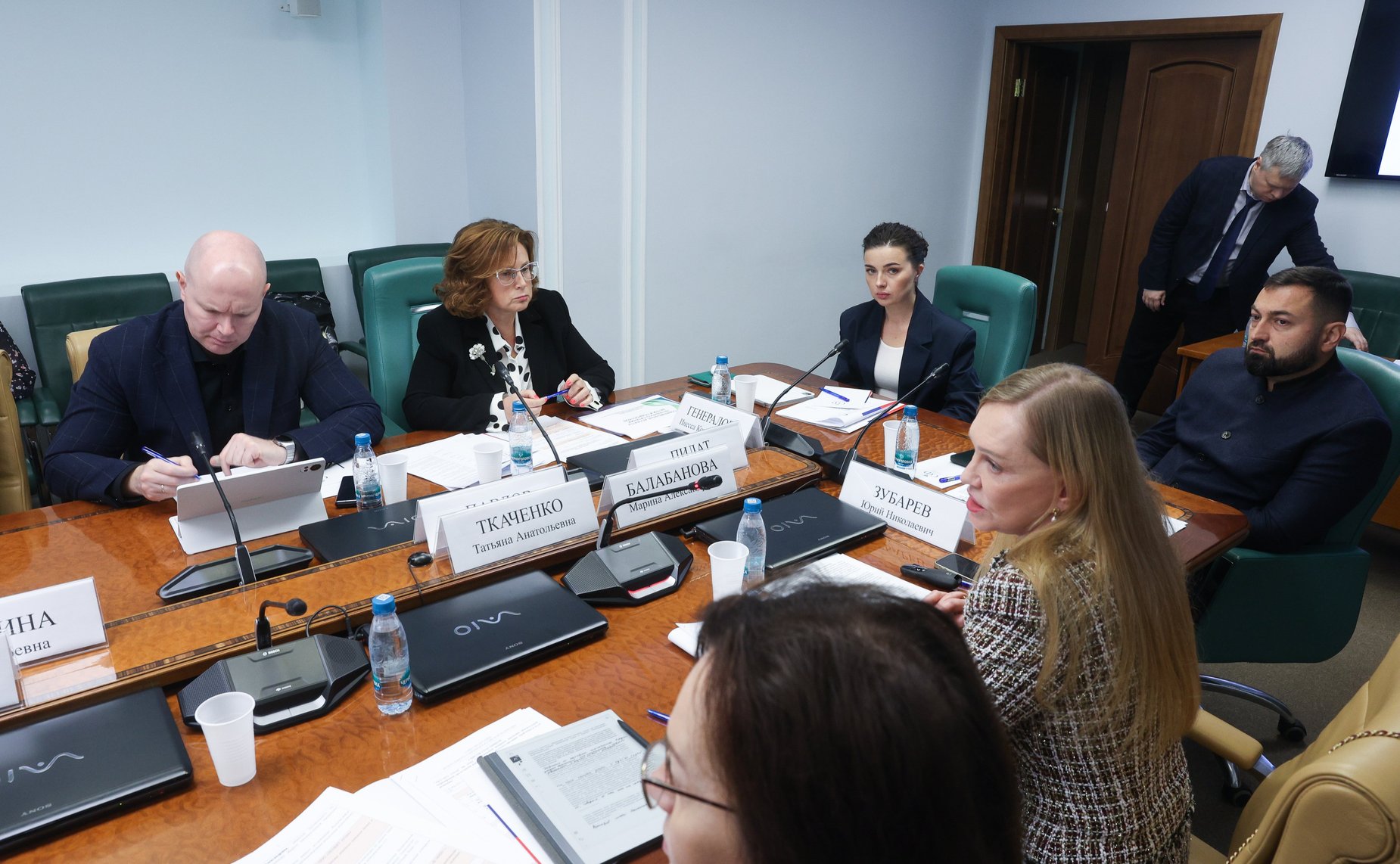 Круглый стол на тему «Актуальные вопросы введения обязательной маркировки средствами идентификации детского питания: проблемы и пути решения»