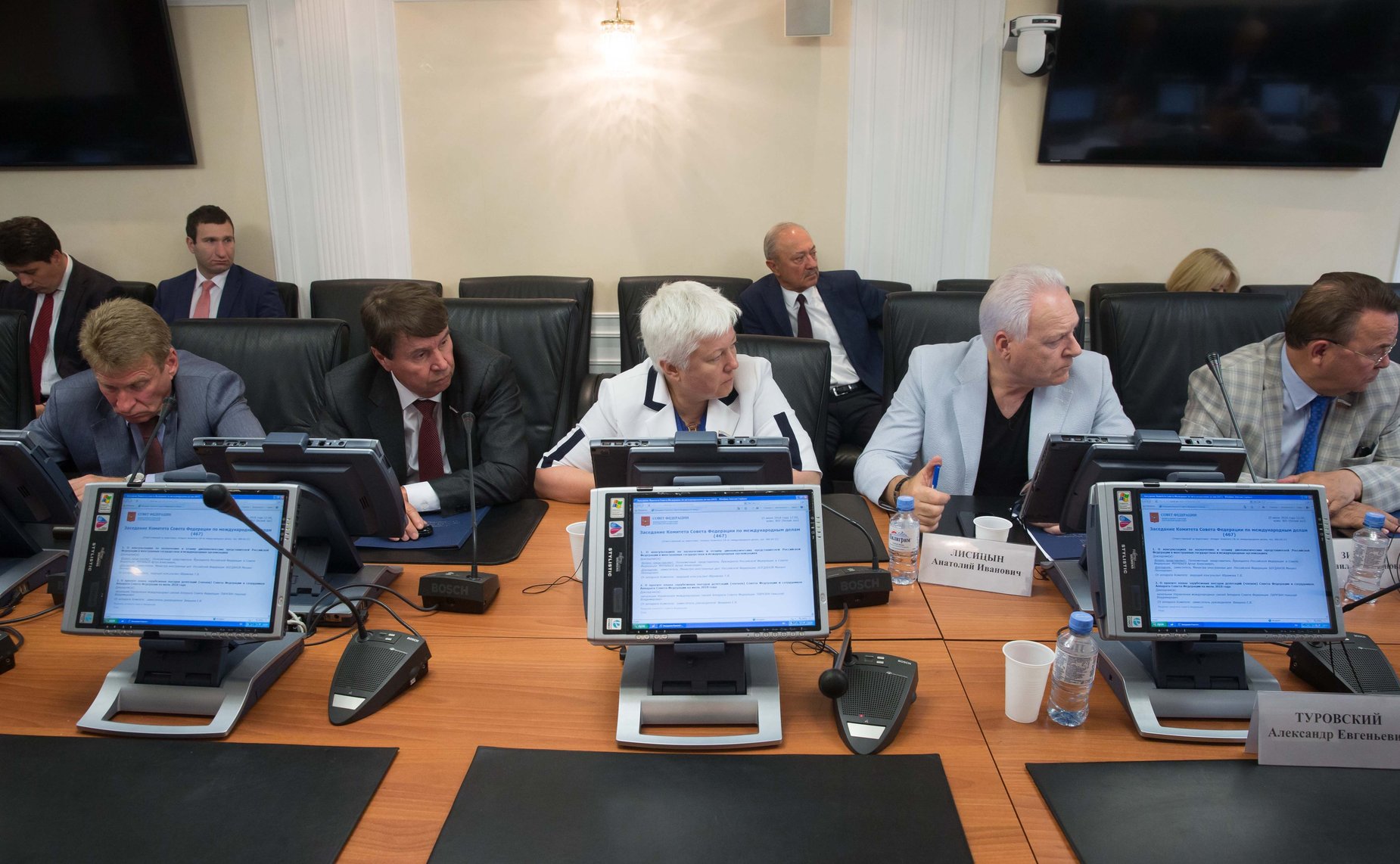 Заседание Комитета СФ по международным делам