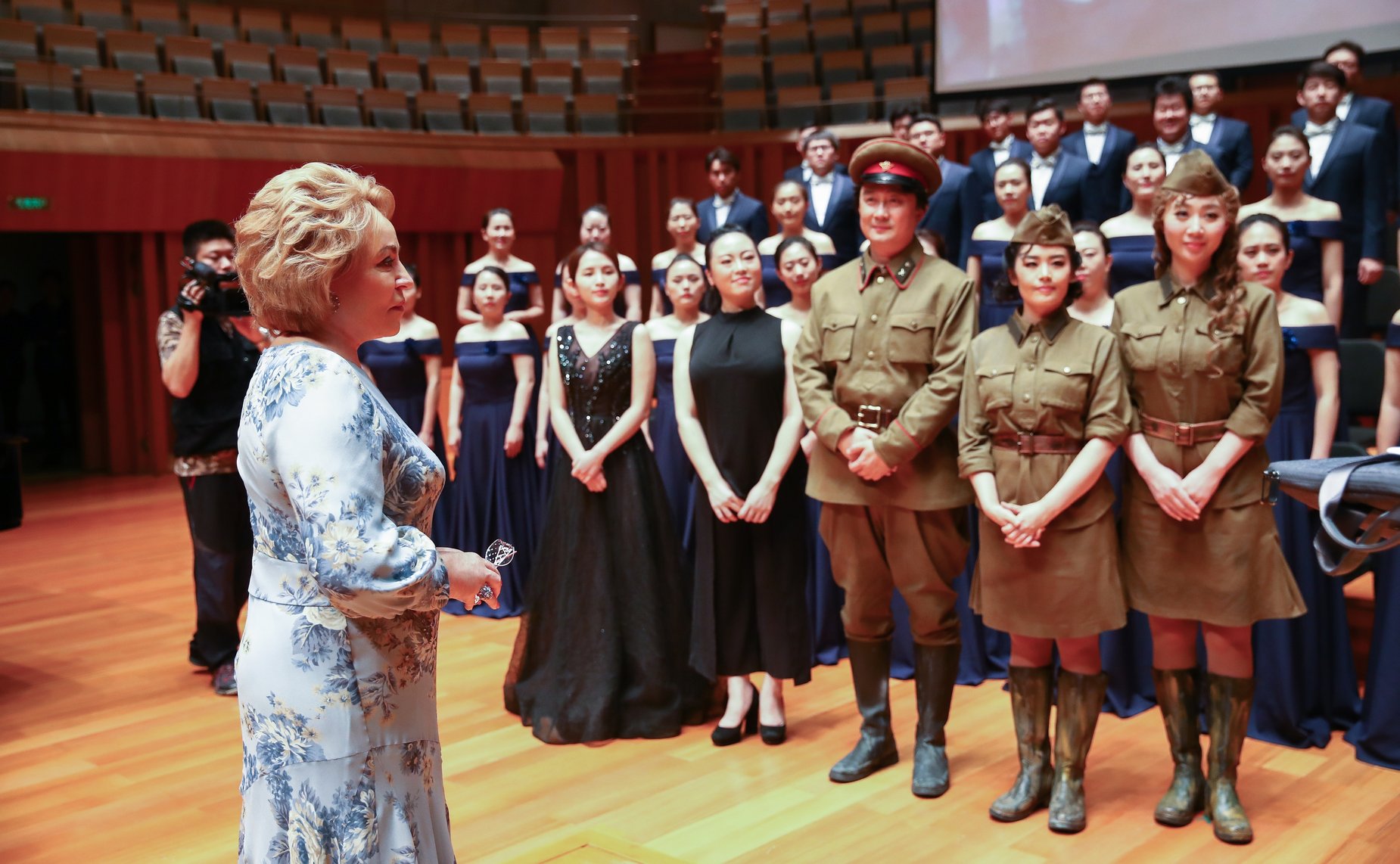 Посещение Государственного Большого театра Китая
