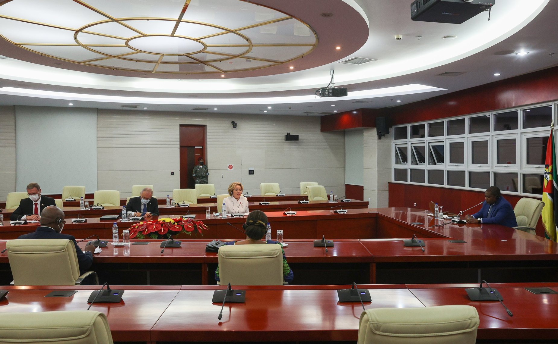 Встреча Председателя Совета Федерации Валентины Матвиенко с Президентом Республики Мозамбик Филипе Жасинту Ньюси