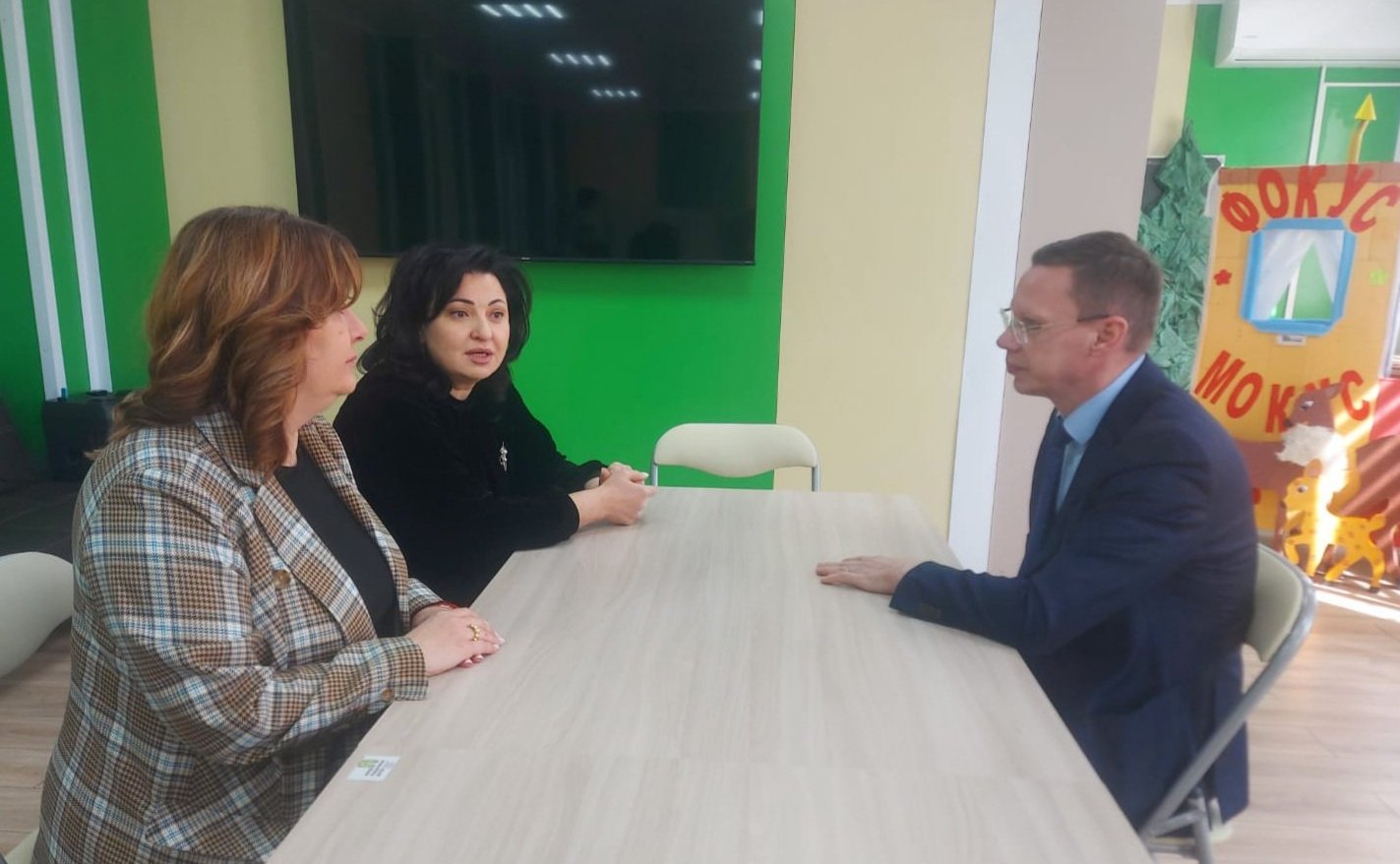 Виталий Назаренко посетил во Владикавказе Центр социальной реабилитации несовершеннолетних