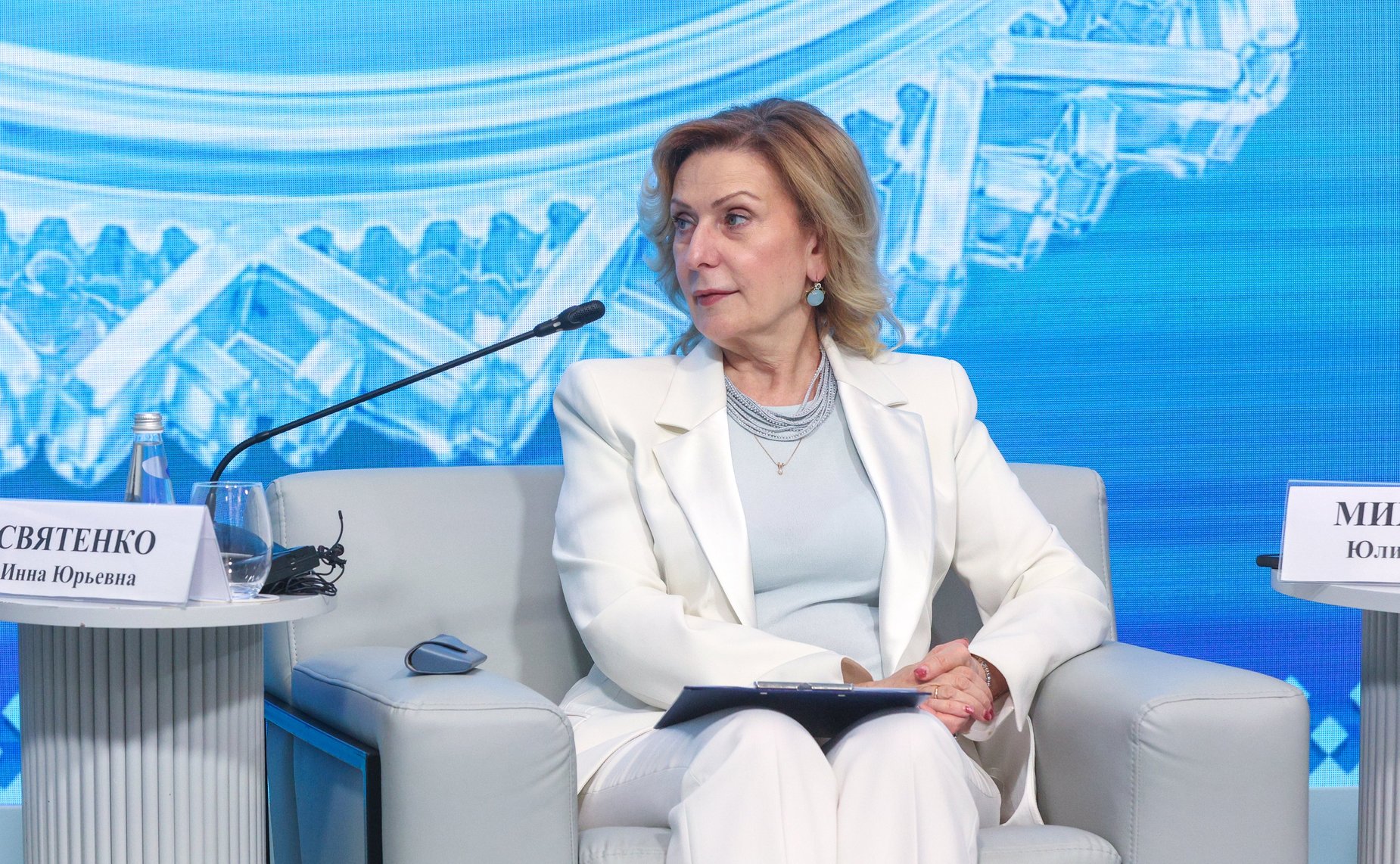 Инна Святенко