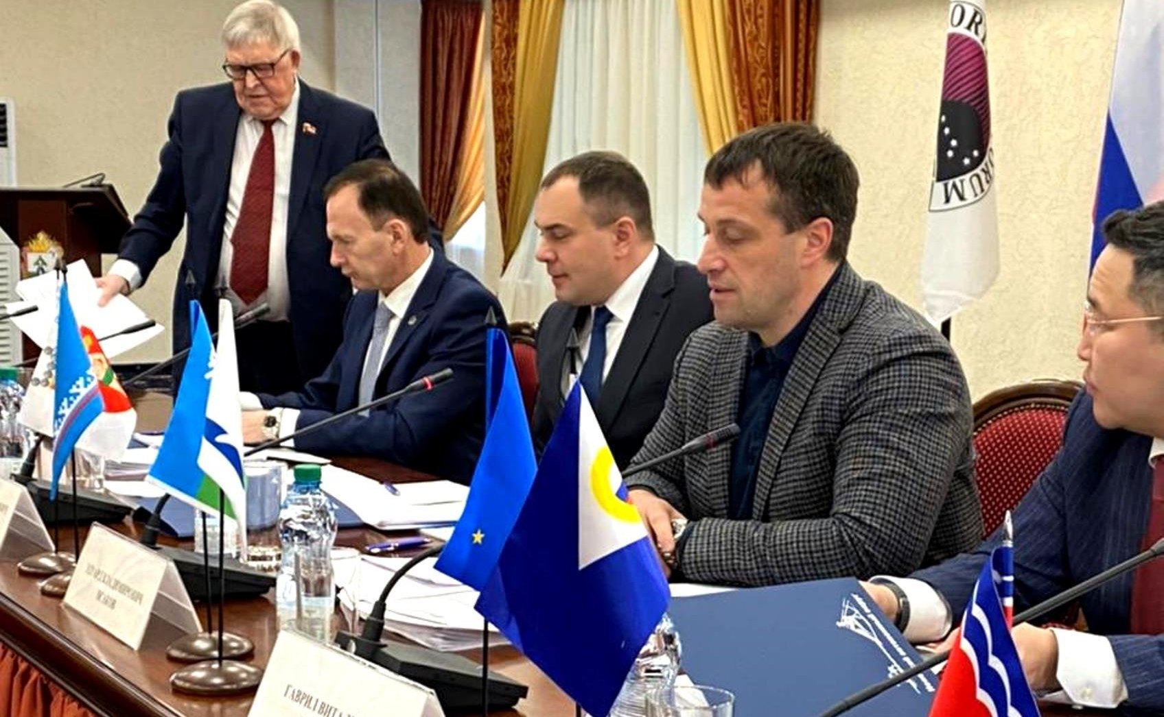 Эдуард Исаков принял участие в XIV генеральной ассамблее Международной организации северных регионов «Северный форум»