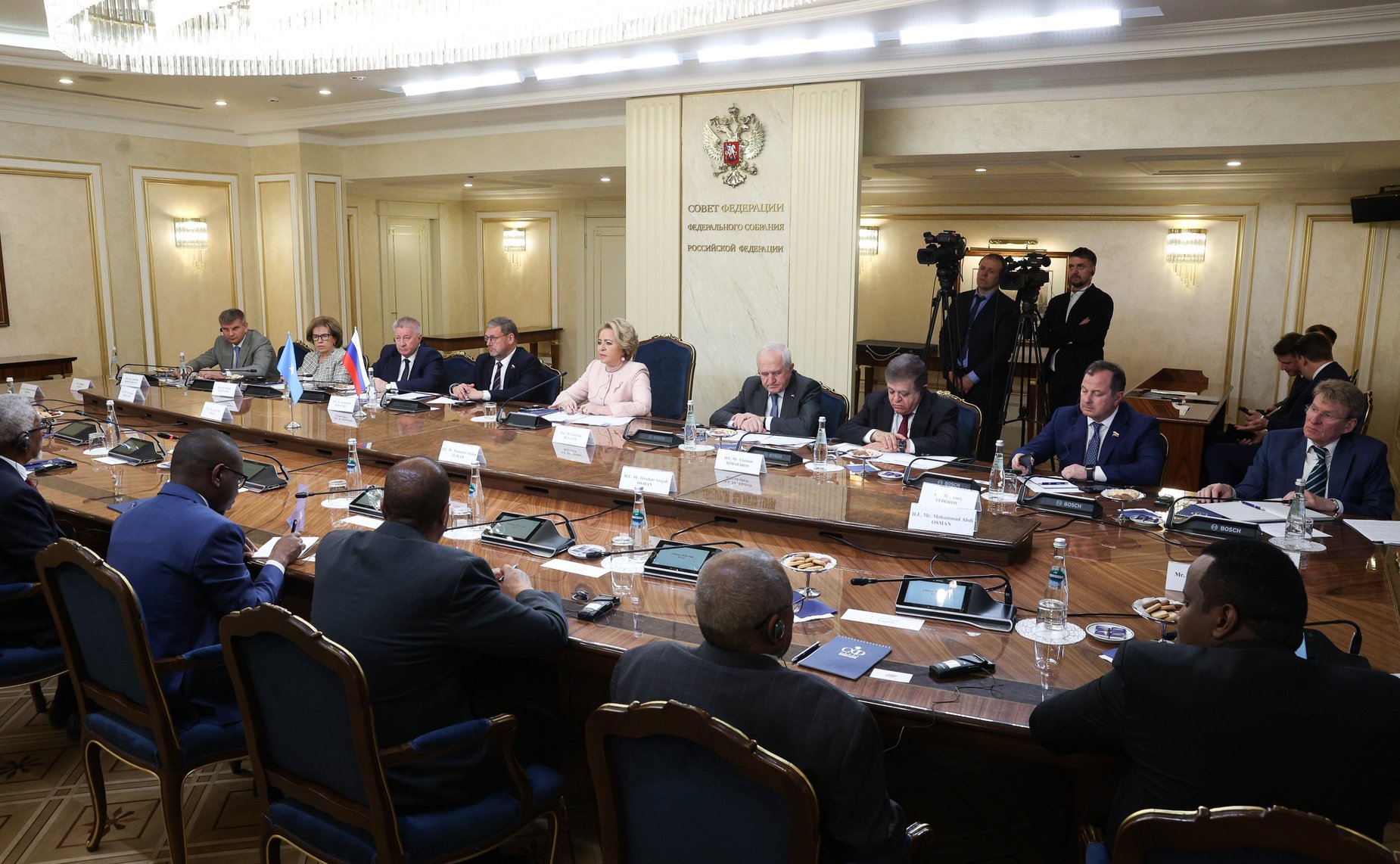 Валентина Матвиенко провела встречу с Председателем Сената Федерального парламента Федеративной Республики Сомали Абди Хаши Абдуллахи