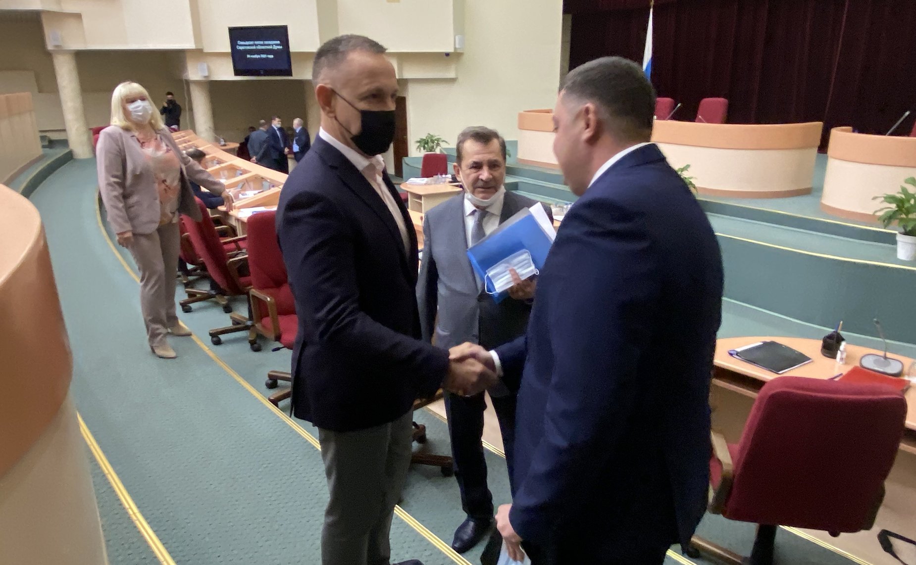 Олег Алексеев в ходе работы в регионе принял участие в заседании Саратовской областной Думы
