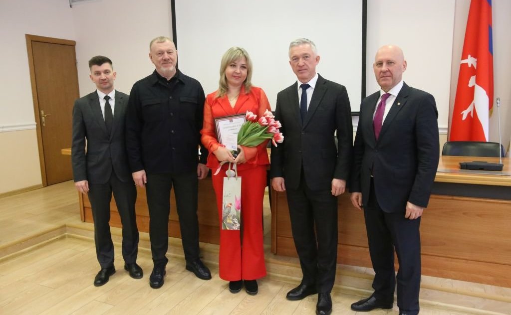 Сергей Горняков поздравил жен участников СВО Волгоградской области с наступающим Международным женским днем