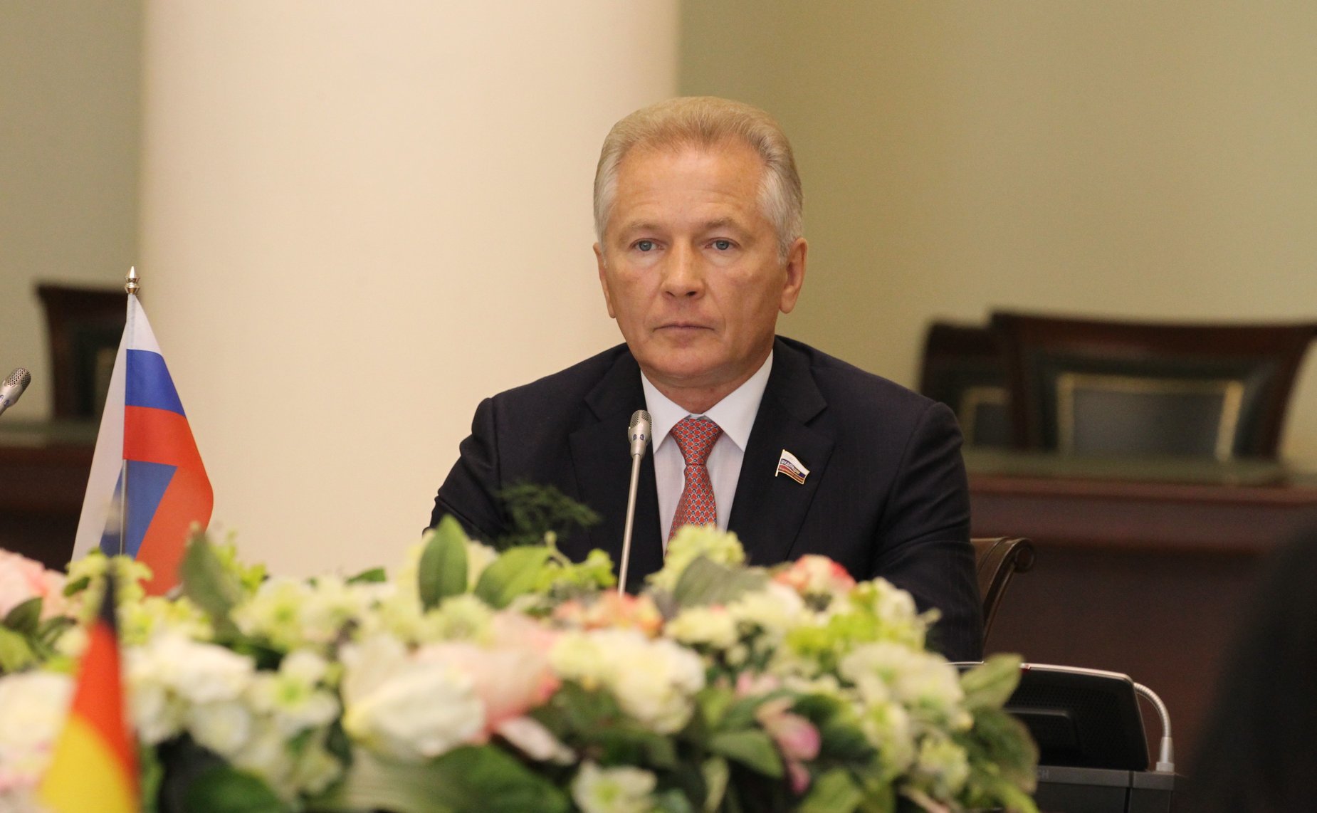 Валерий Пономарев