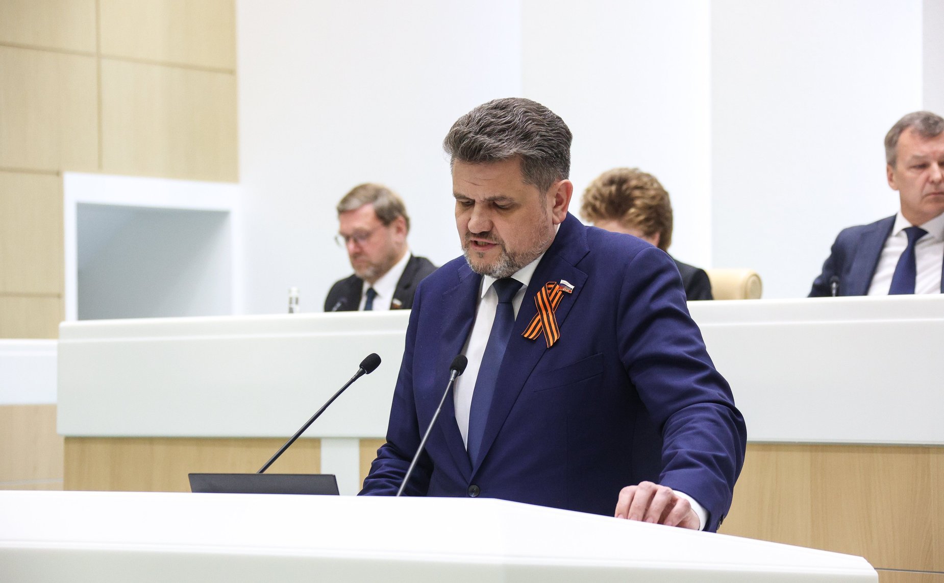 Александр Жуков