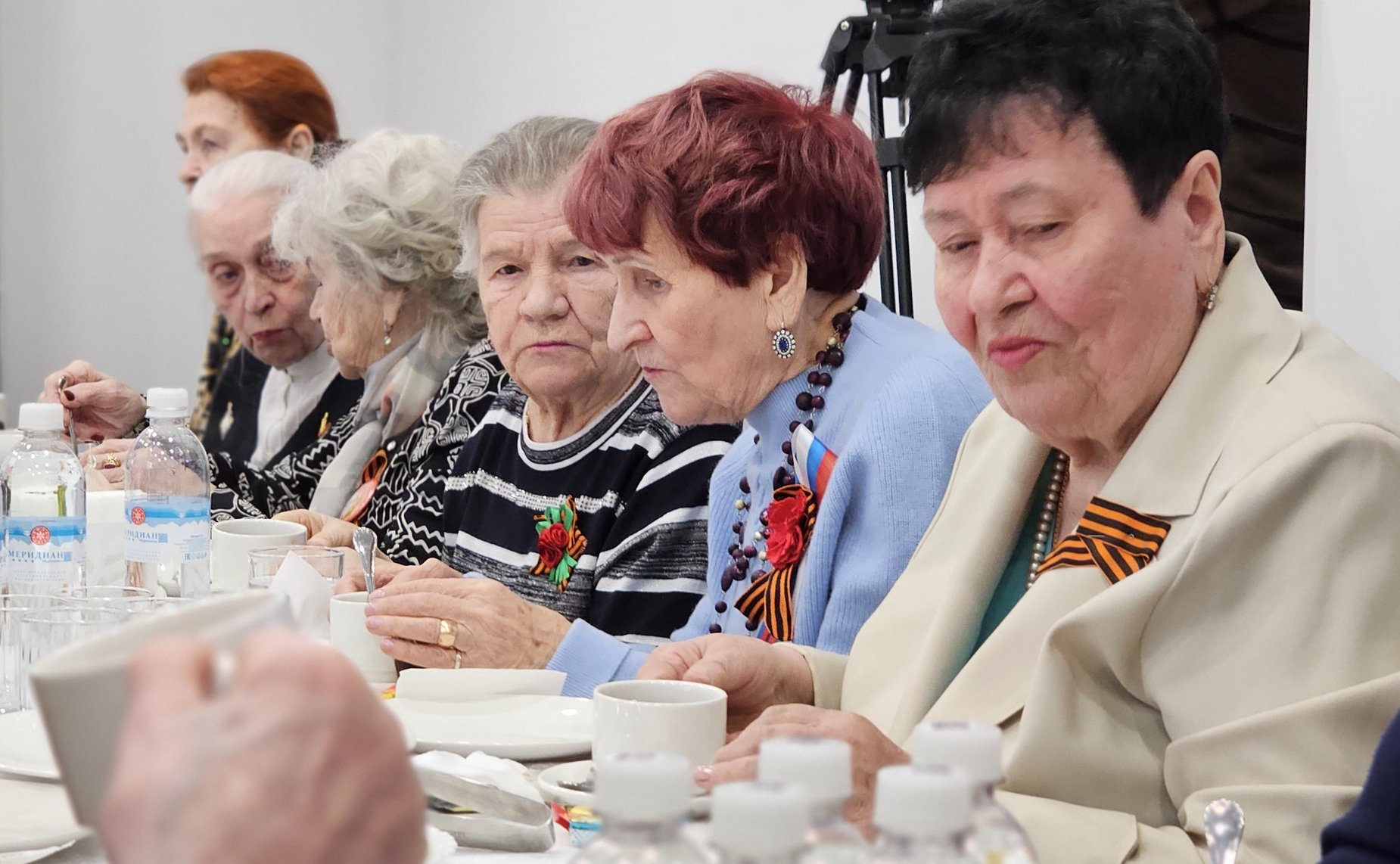 Татьяна Сахарова в рамках работы в регионе приняла участие в торжественном мероприятии с участием ветеранов-блокадников и членов общественной организации «Дети войны»