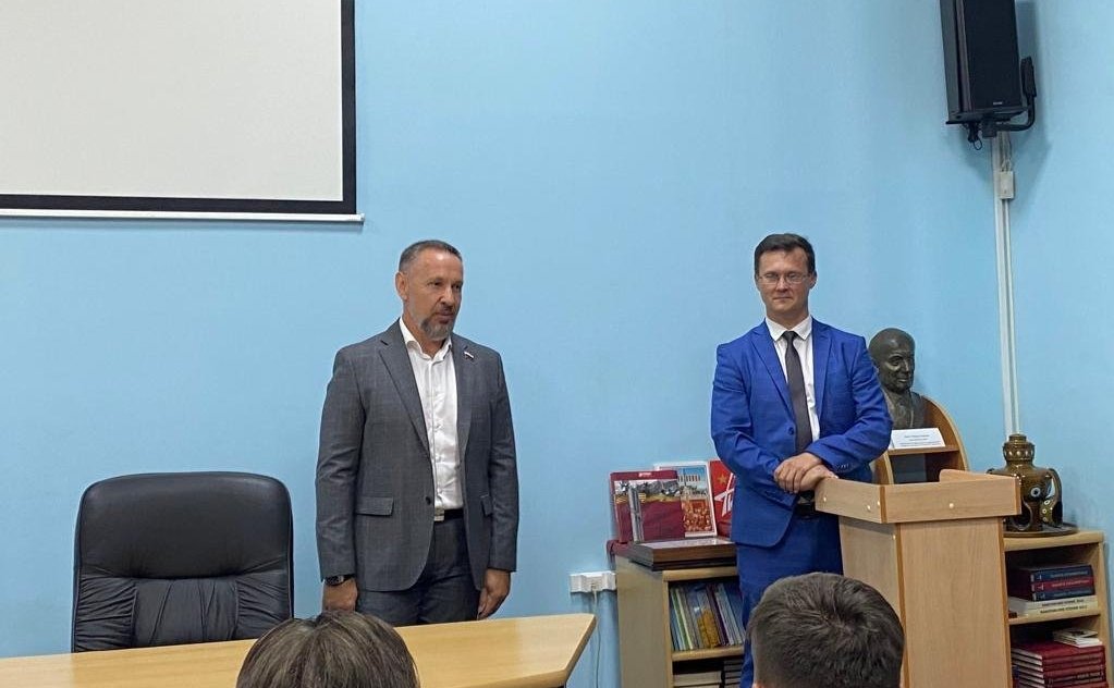 Олег Алексеев в ходе работы в регионе посетил Саратовский государственный университет генетики, биотехнологии и инженерии имени Н.И. Вавилова