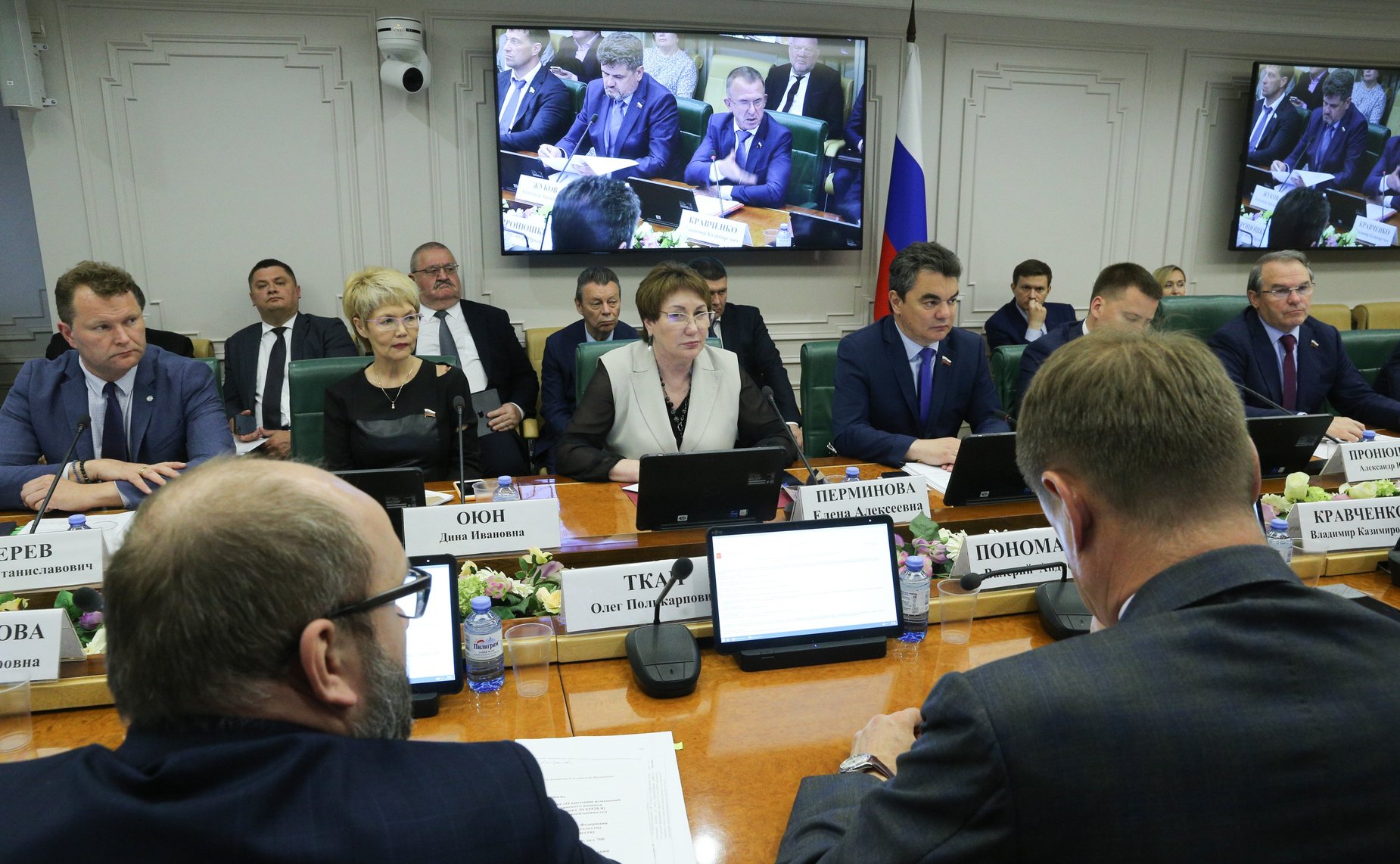 Заседание Комитета СФ по экономической политике