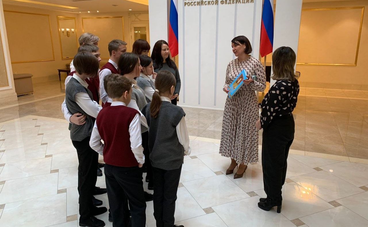 Юлия Лазуткина организовала поездку в Москву для воспитанников и педагогов детского дома Пензенской области