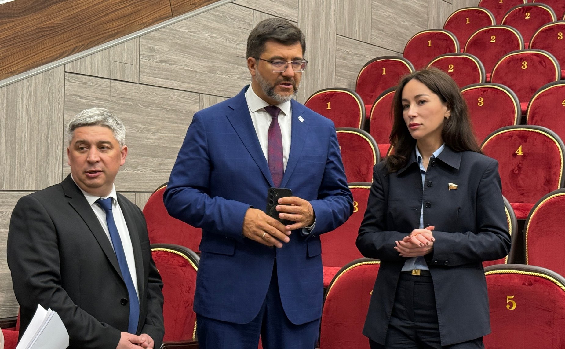 Елена Дягилева провела заседание по исполнению долгосрочного плана комплексного социально-экономического развития Кировско-Апатитской агломерации в Полярных Зорях и подведомственной муниципалитету территории
