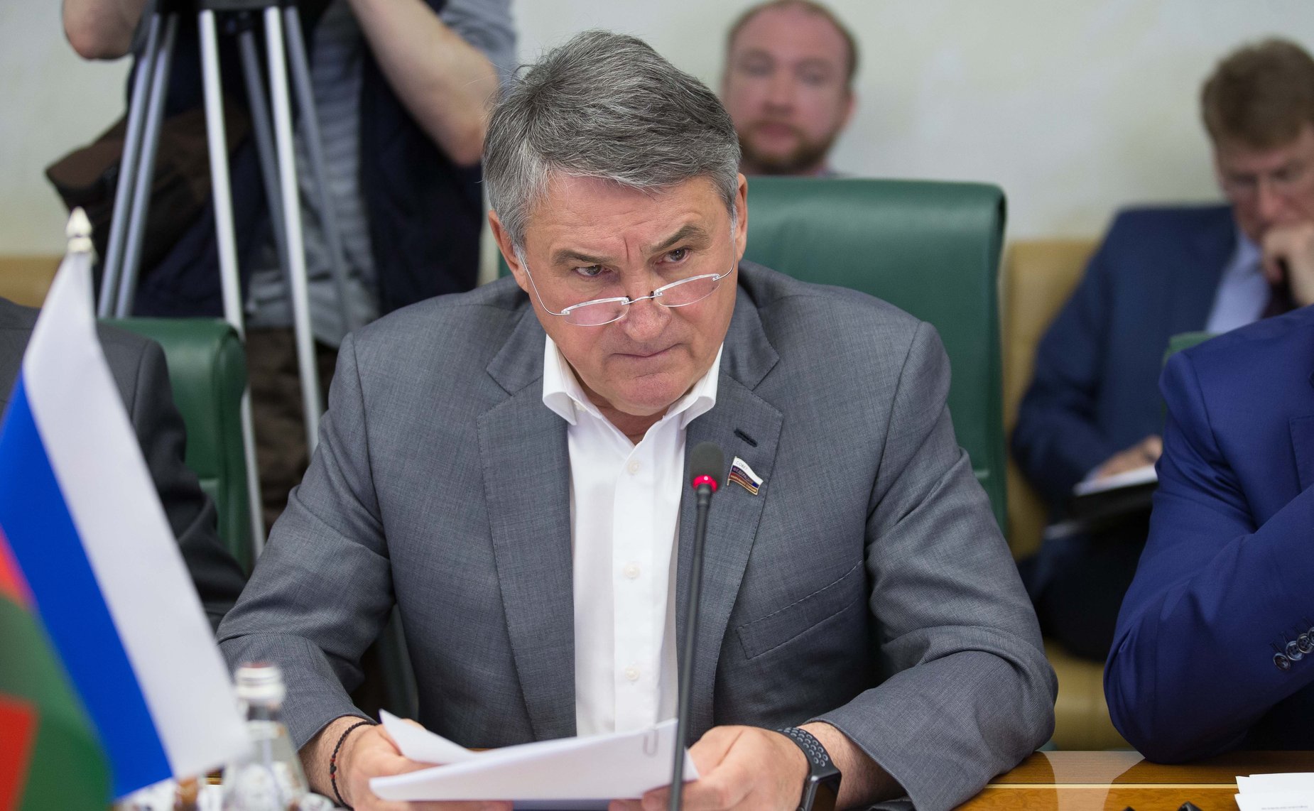 Ю. Воробьев