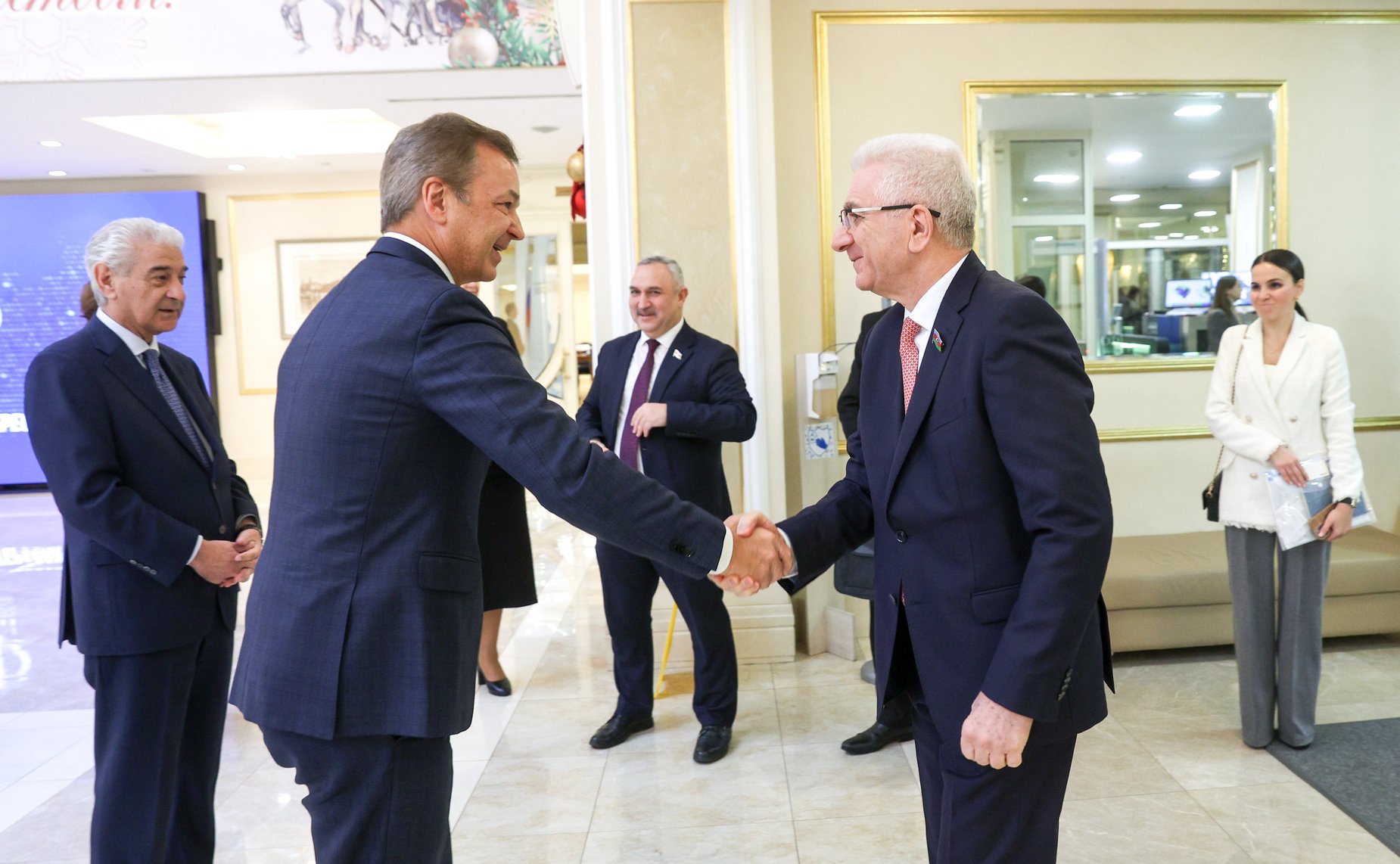 Экскурсия по Совету Федерации для делегации Милли Меджлиса Азербайджанской Республики во главе с первым заместителем Председателя Милли Меджлиса Азербайджанской Республики Али Ахмедовым