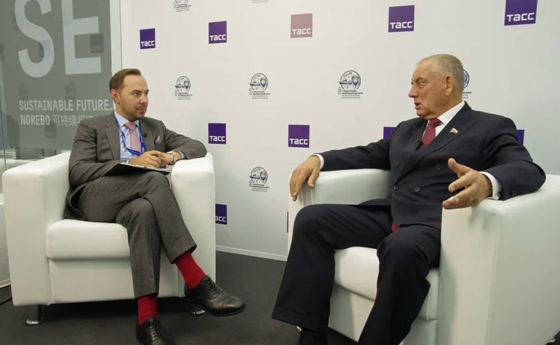 Сергей Митин принял участие в работе IV Международного рыбопромышленного форума и посетил Выставку рыбной индустрии, морепродуктов и технологий