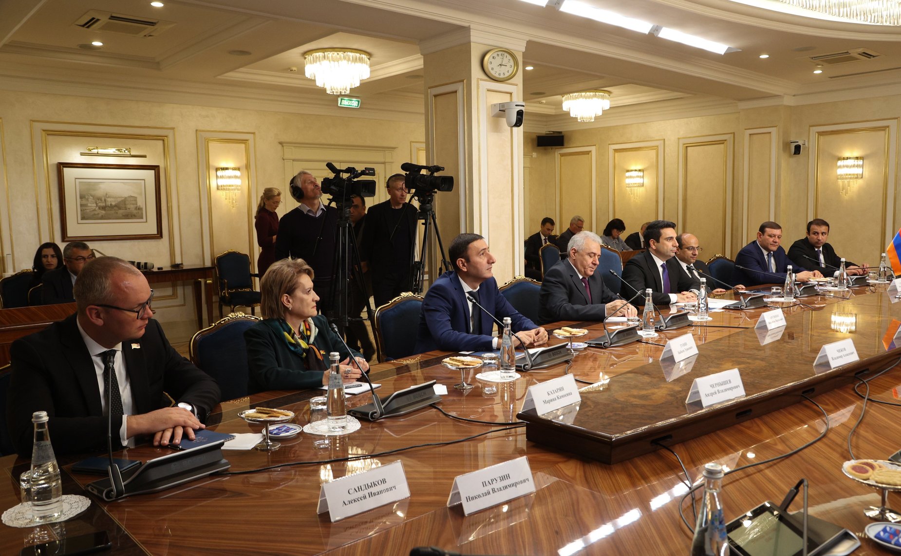 Встреча Председателя СФ Валентины Матвиенко с Председателем Национального Собрания Республики Армения Аленом Симоняном