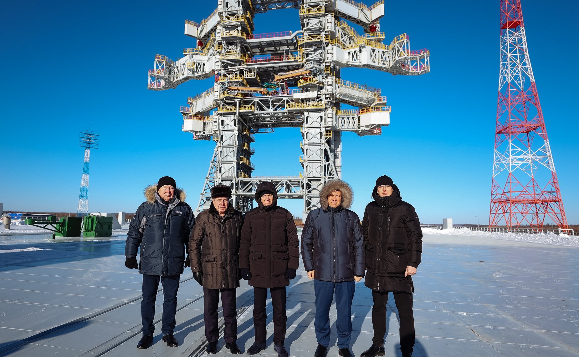 Сенаторы Российской Федерации посетили космодром «Восточный» и осмотрели инфраструктурные объекты