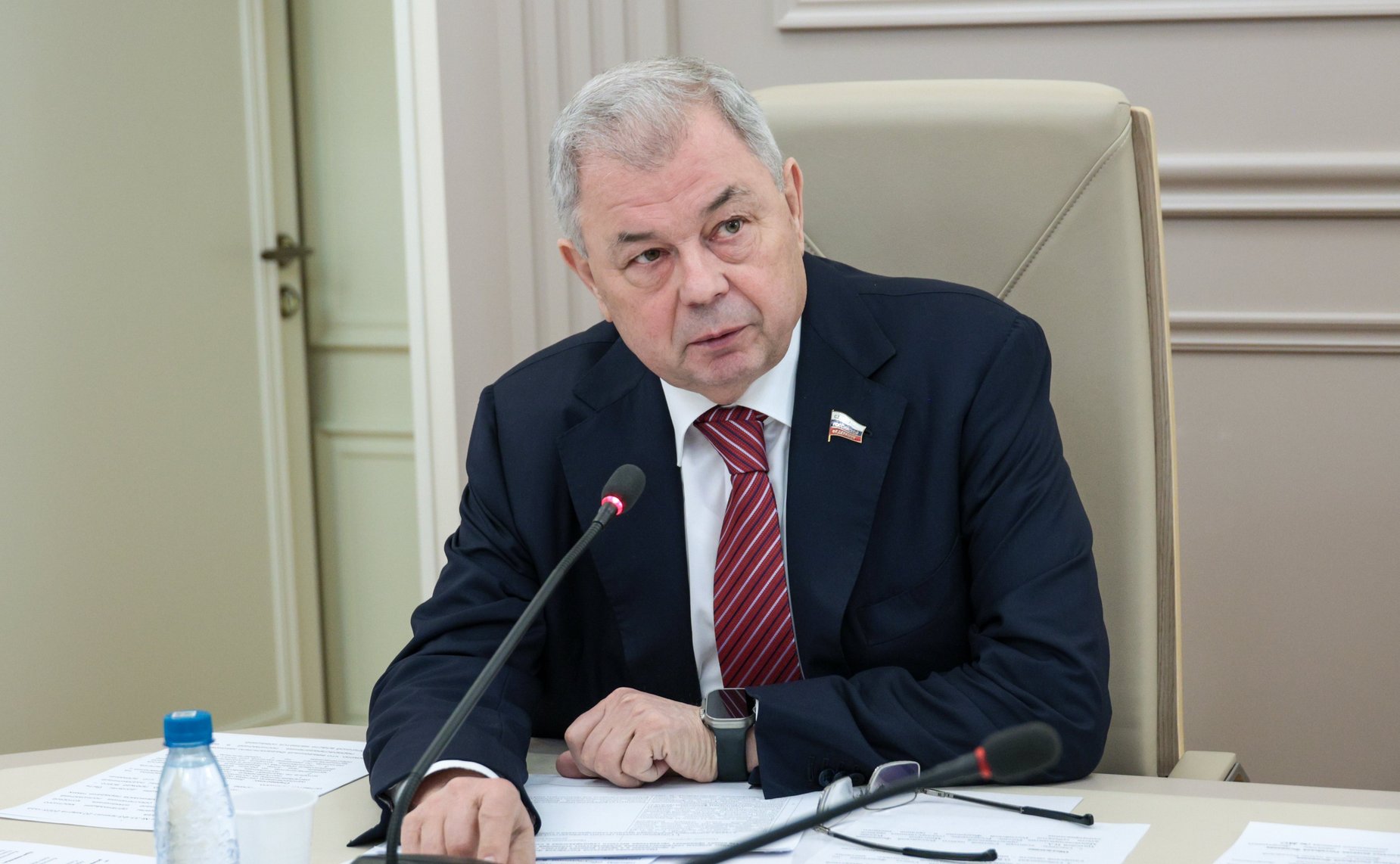 Анатолий Артамонов