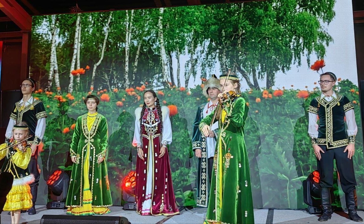 Лилия Гумерова приняла участие в торжественной церемонии награждения победителей конкурса в номинации «Золотая семья»