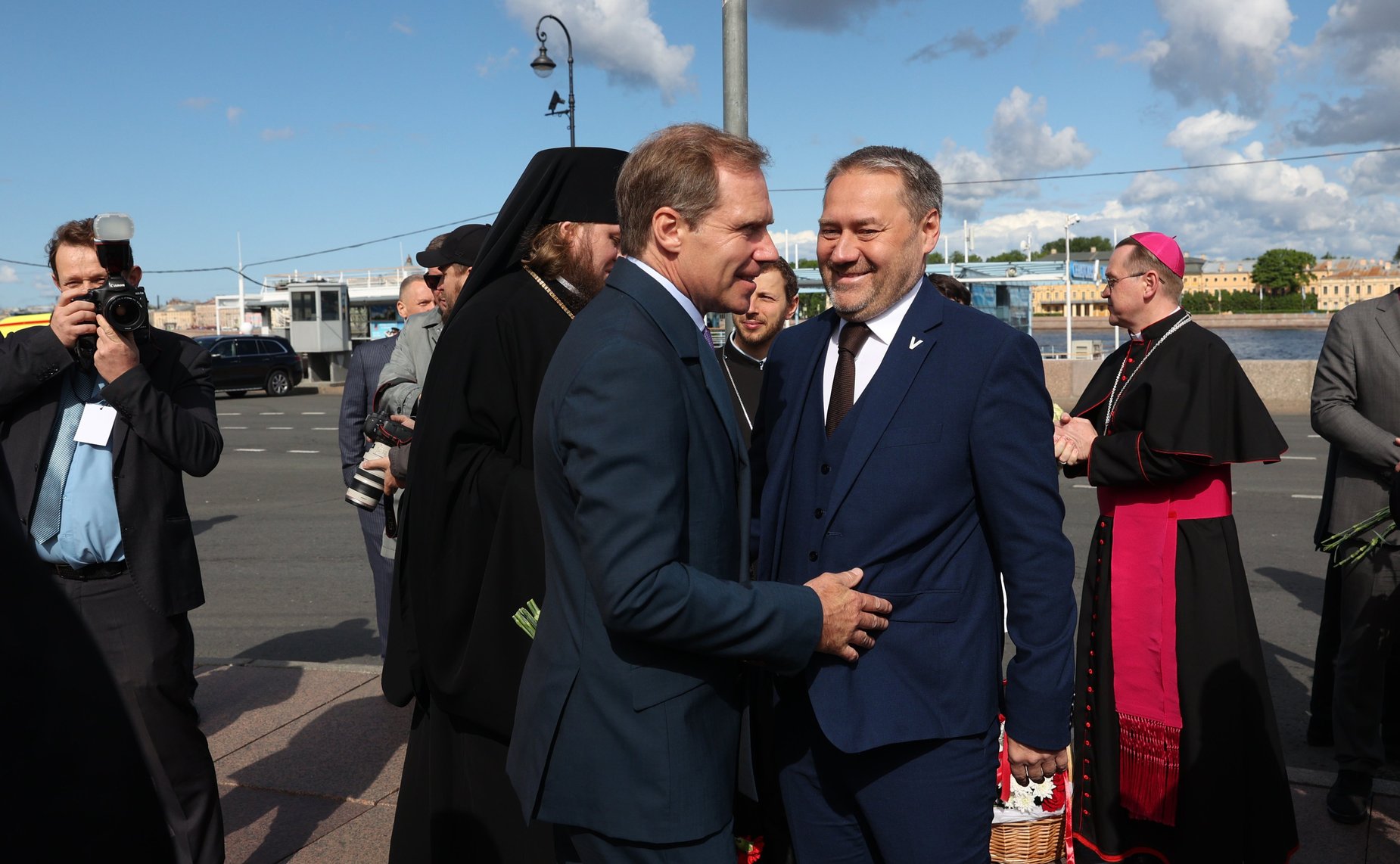 Валентина Матвиенко приняла участие в торжественных мероприятиях в честь 320-летия Санкт-Петербурга