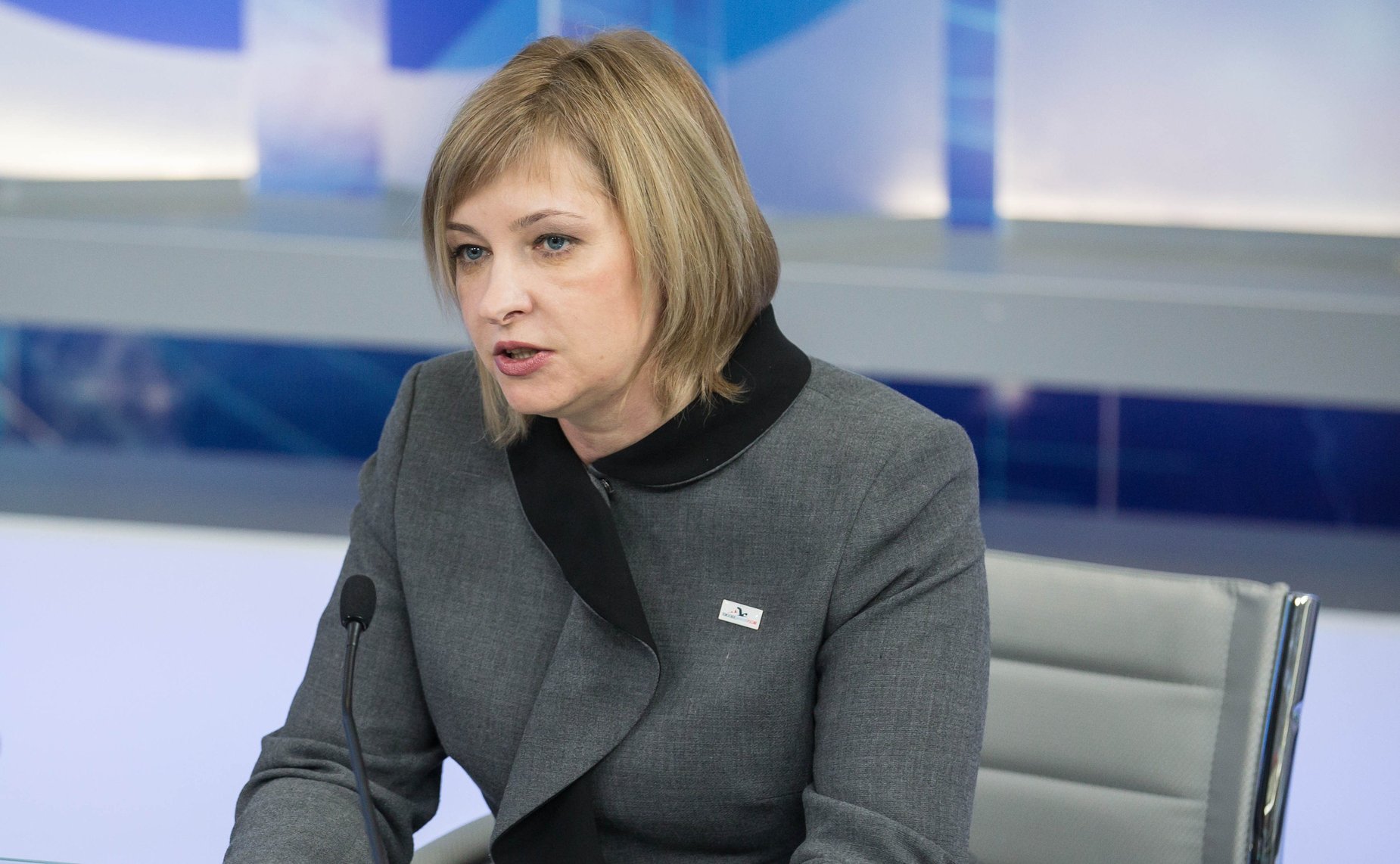 Встреча В. Рязанского с членами поисковых отрядов, занимающихся установлением личностей и перезахоронением солдат Великой Отечественной войны