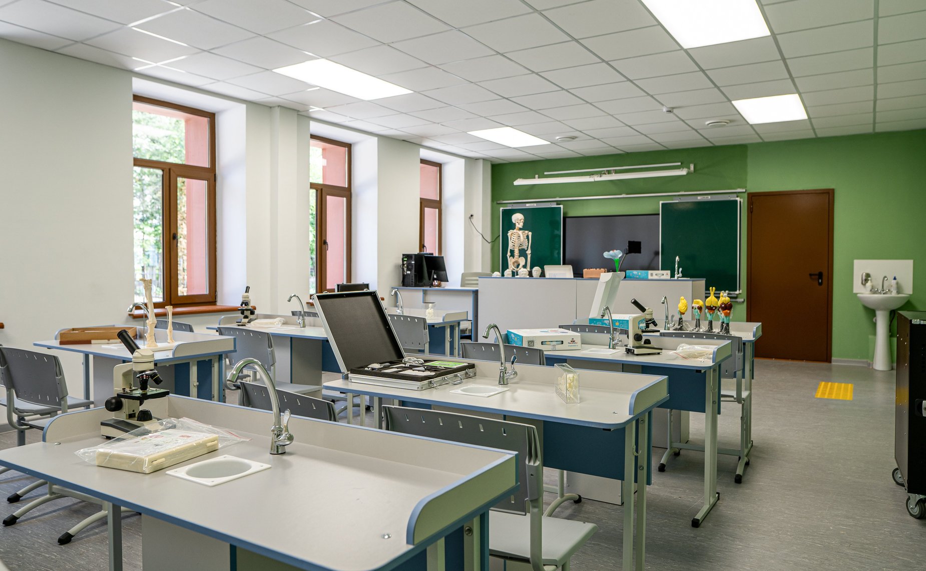 В ходе рабочей поездки Валентина Матвиенко посетила школу № 1 Кисловодска