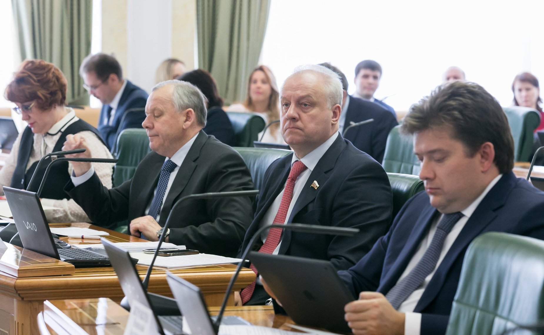 Комитет Совета Федерации по бюджету и финансовым рынкам рассмотрел на своем заседании в рамках проходящих в палате Дней Республики Адыгея влияние бюджетной обеспеченности на исполнение расходных обязательств и сбалансированность бюджета этого региона