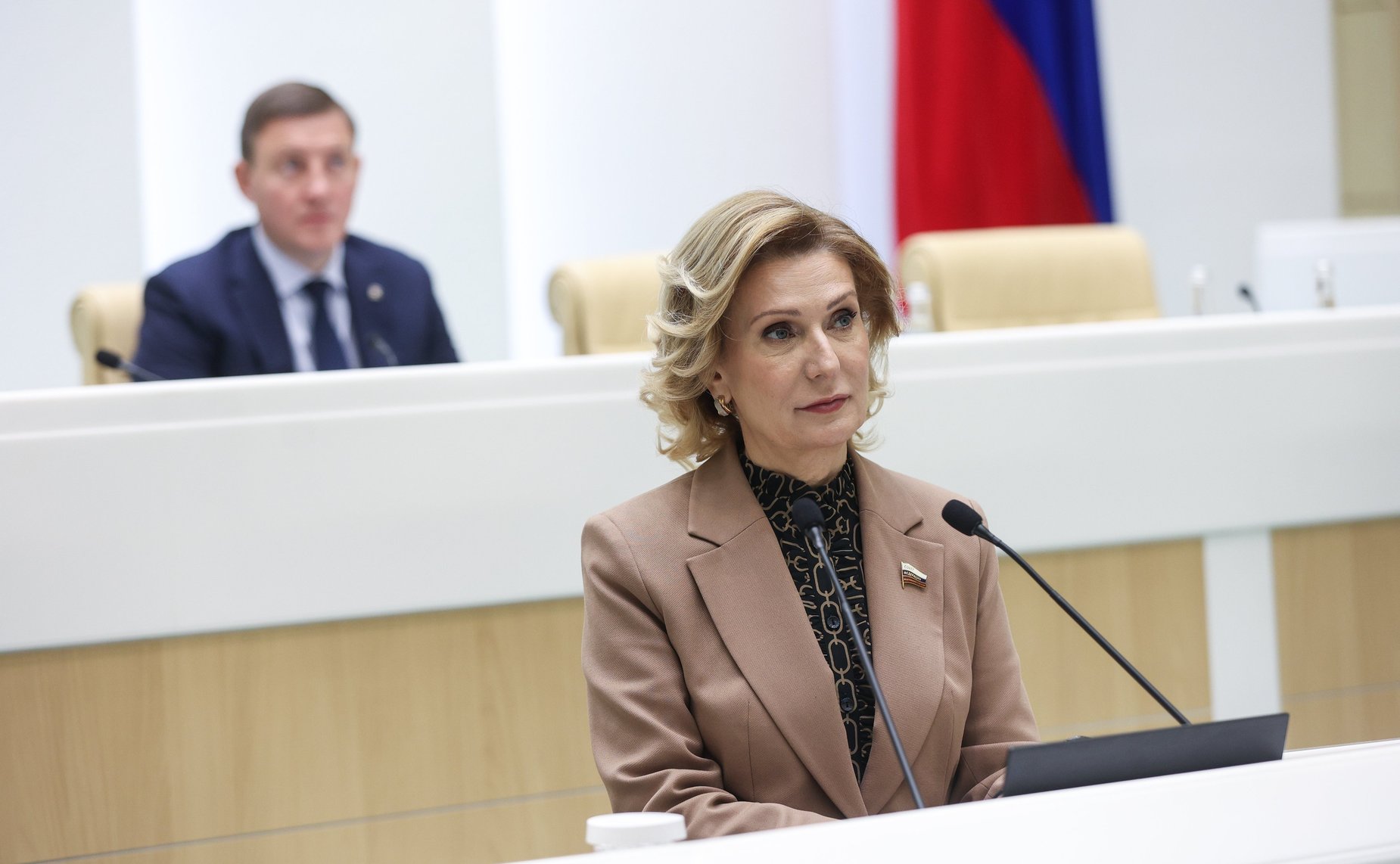 Инна Святенко