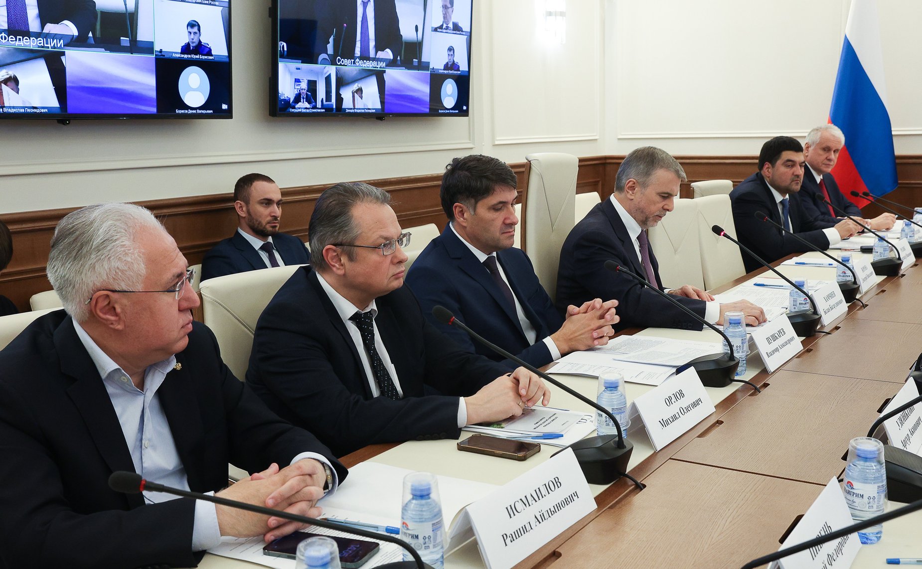 Совещание Комитета СФ по аграрно-продовольственной политики и природопользованию по вопросам стимулирования геологоразведочных работ в условиях внешнего санкционного давления