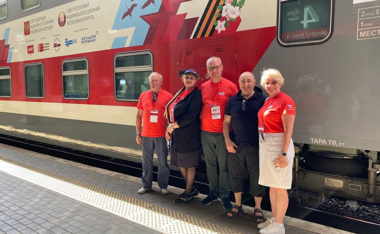 Александр Вайнберг сопроводил участников «Поезда Памяти» на пути из Санкт-Петербурга в Нижний Новгород