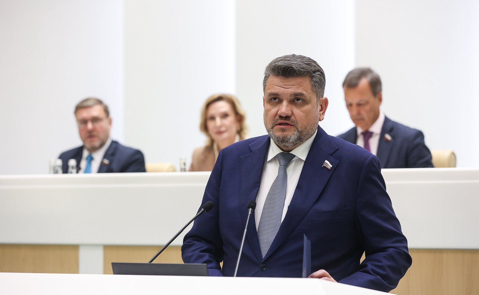 Александр Жуков