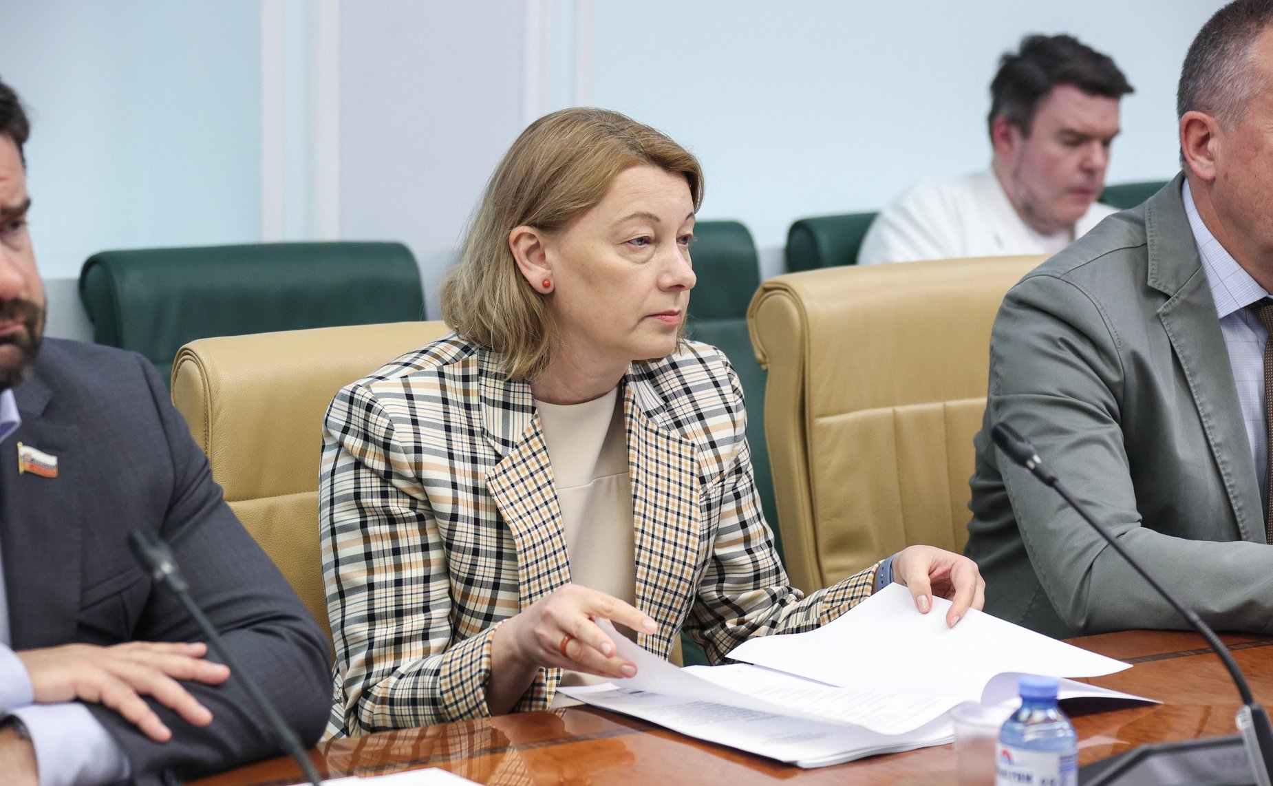 Круглый стол на тему «О стимулировании экспорта российской высокотехнологичной продукции и отечественных ИТ-решений»